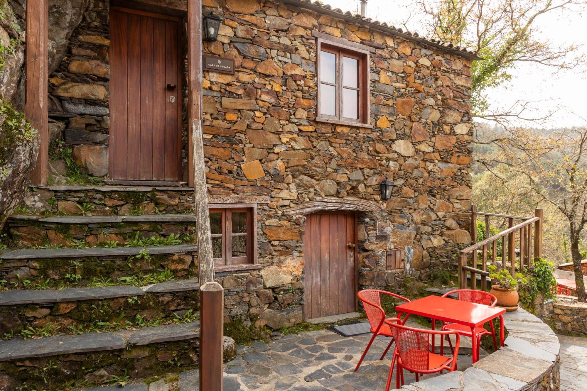 Cerdeira - Home For Creativity Country house *