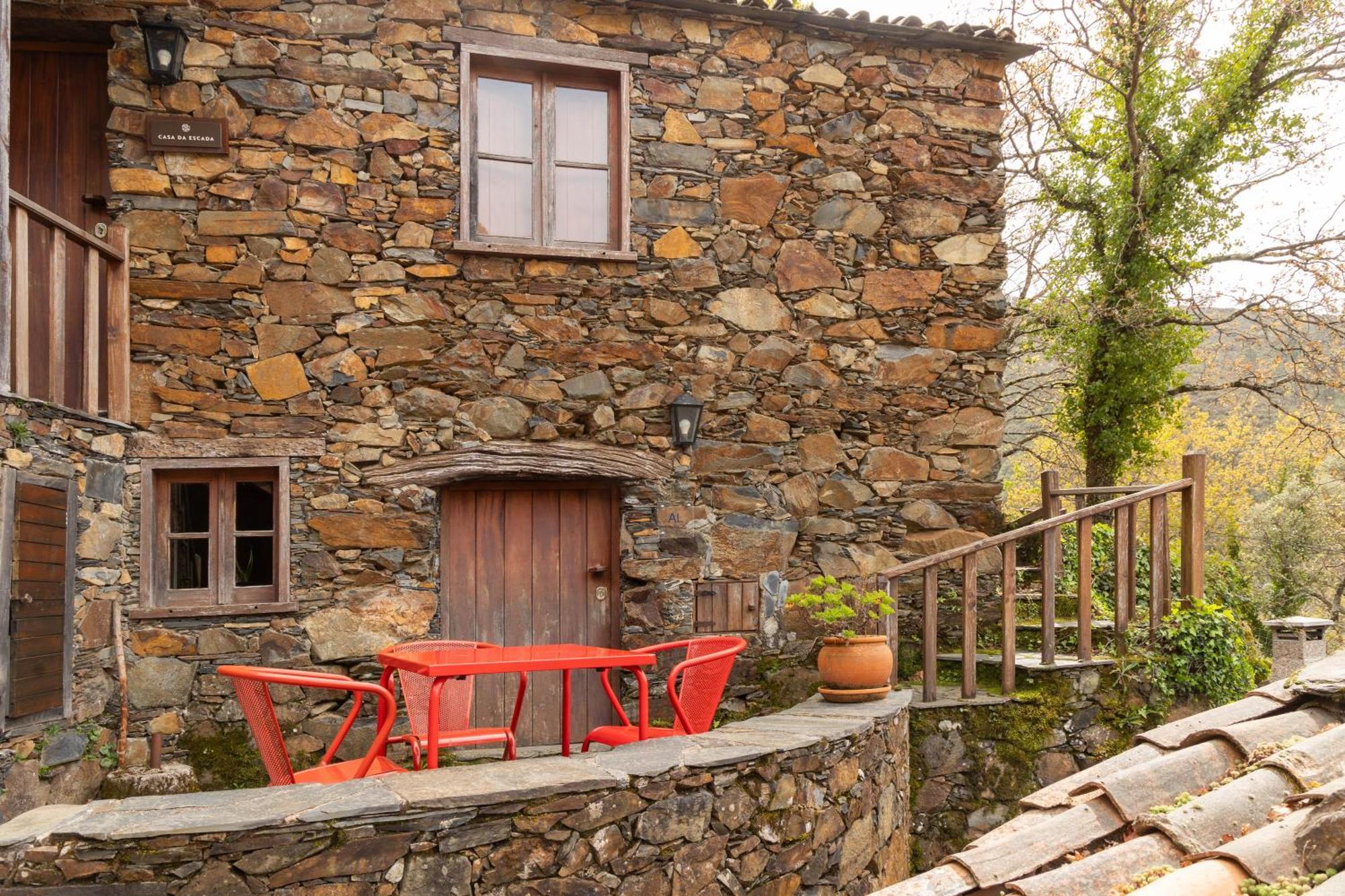 Cerdeira - Home For Creativity * Lousa (Central Portugal)