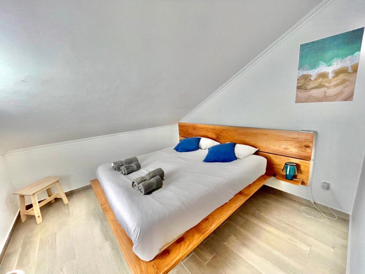 Surfness Guest house Baleal