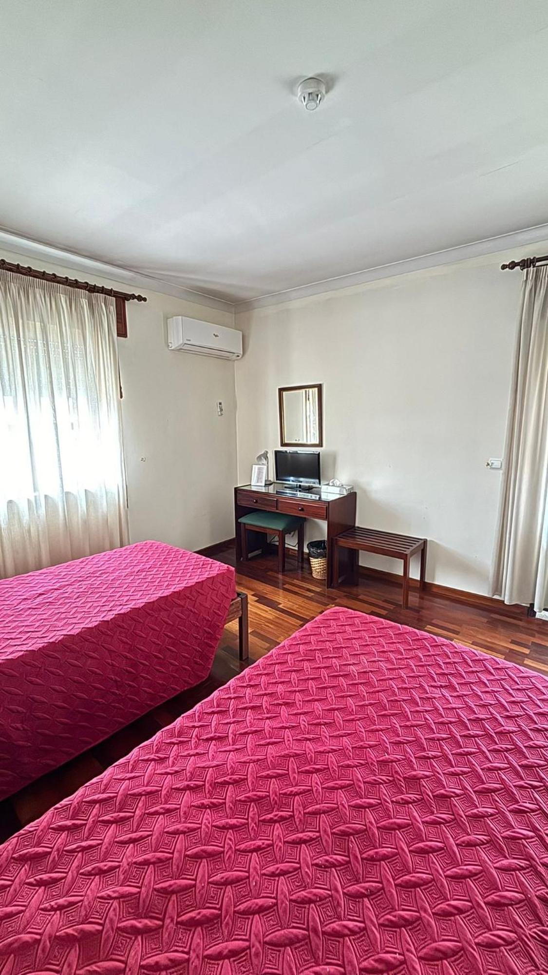 Hotel Trindade Coelho 3*