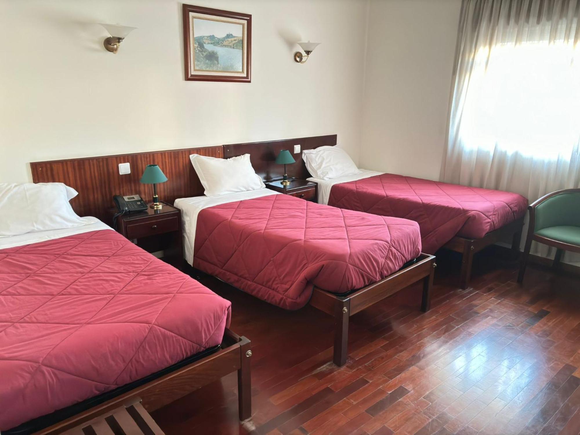 Hotel Trindade Coelho 3*
