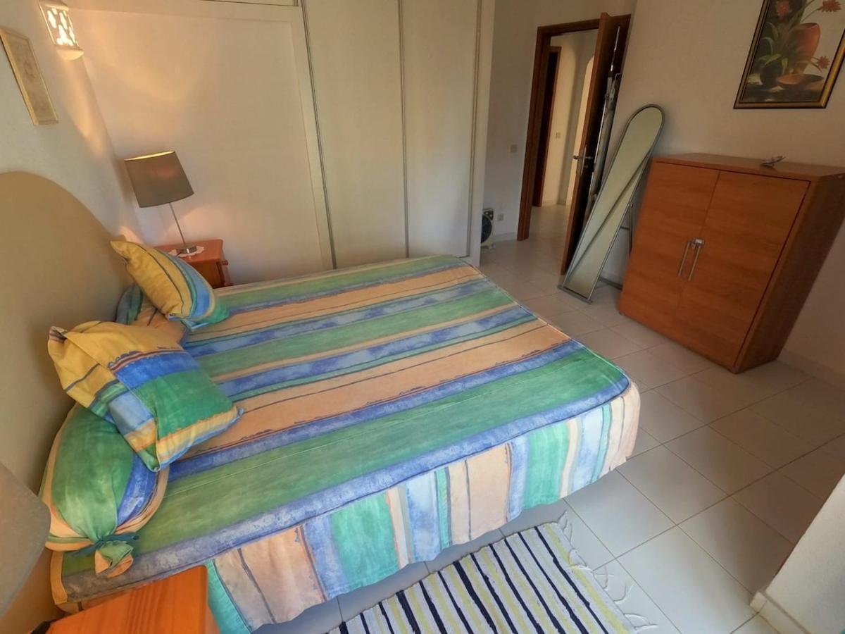 Apartment Algarve T1 W Balcony And Sea View In Armacao de Pera