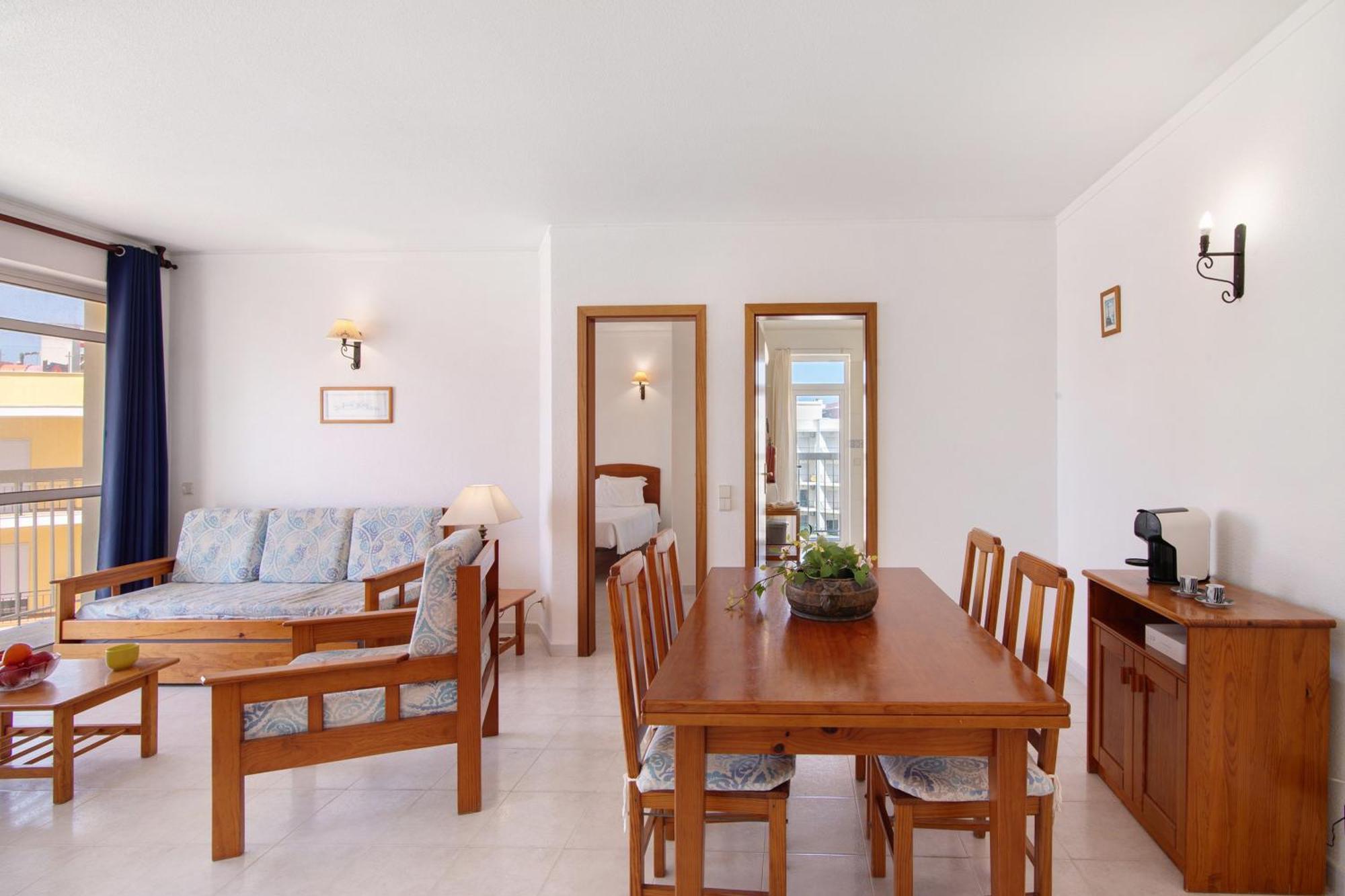 Oura 5 C Apartment