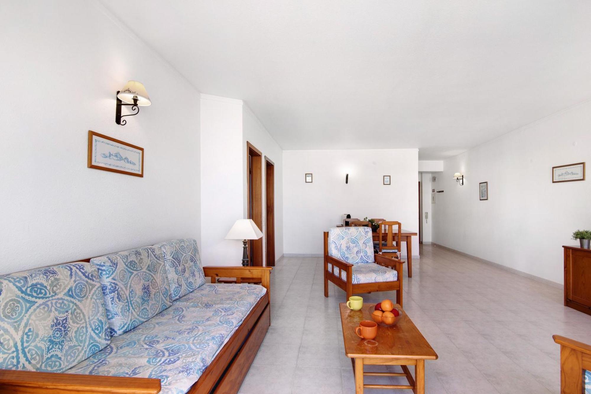 Oura 5 C Apartment