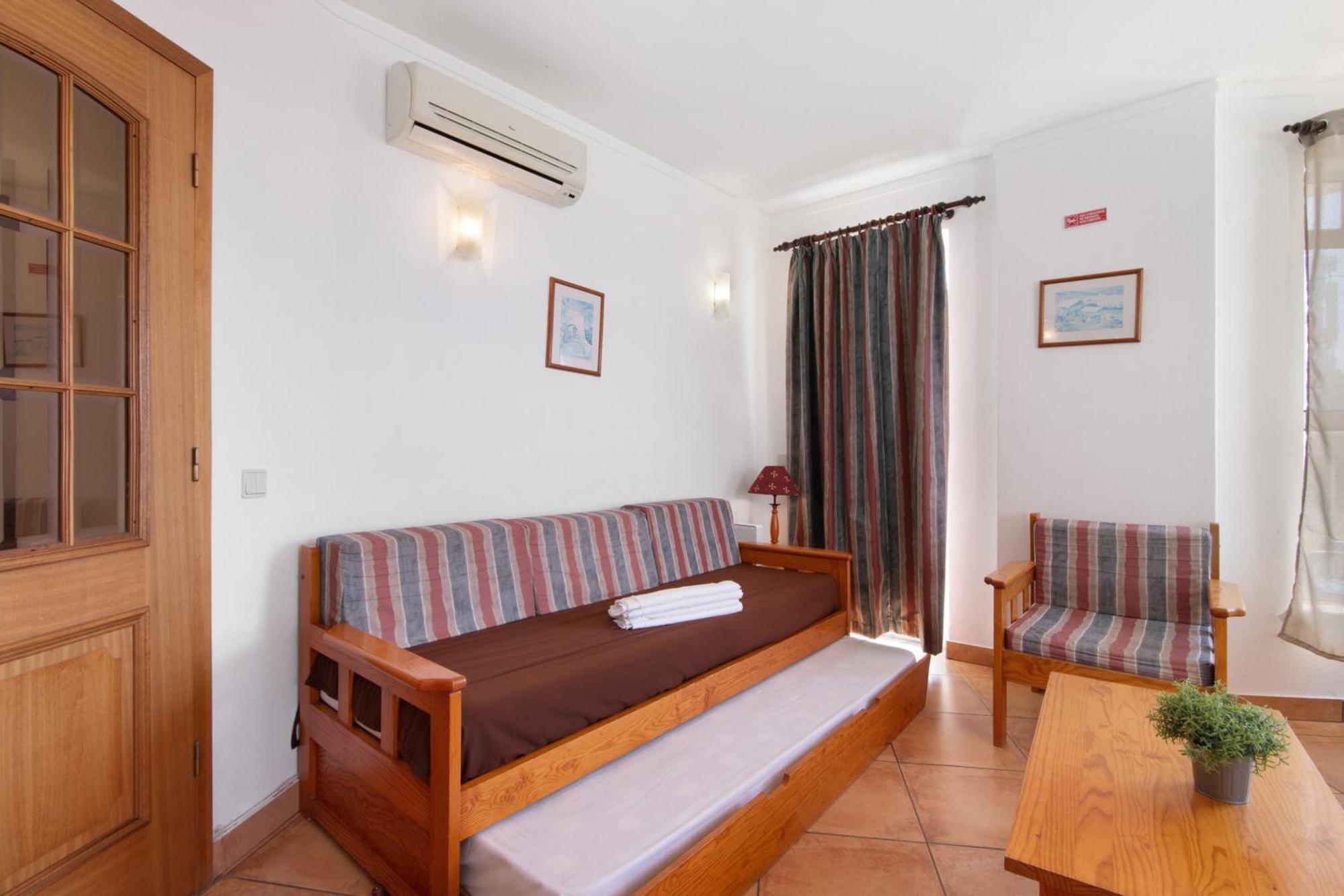 Camoes 13º C Apartment Armacao de Pera