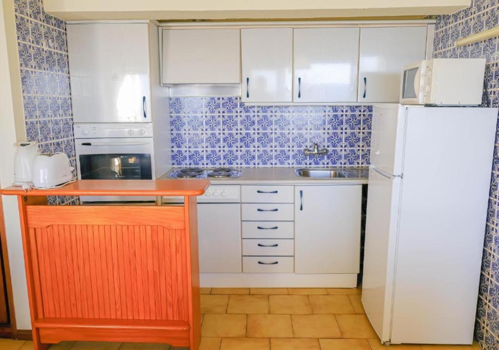 Beachline Sea View Apartment