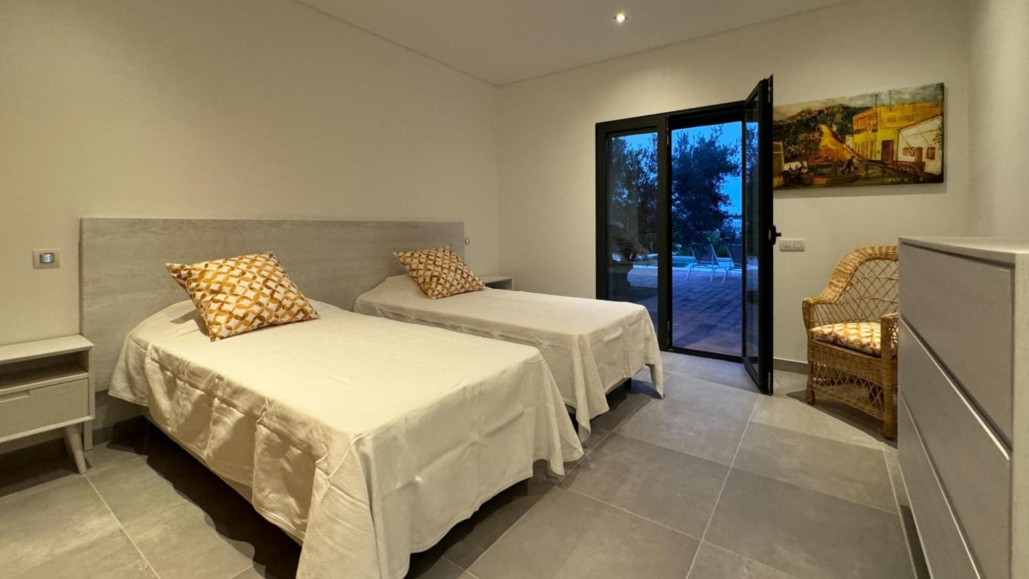 Casa Da Cotovia, * Loule
