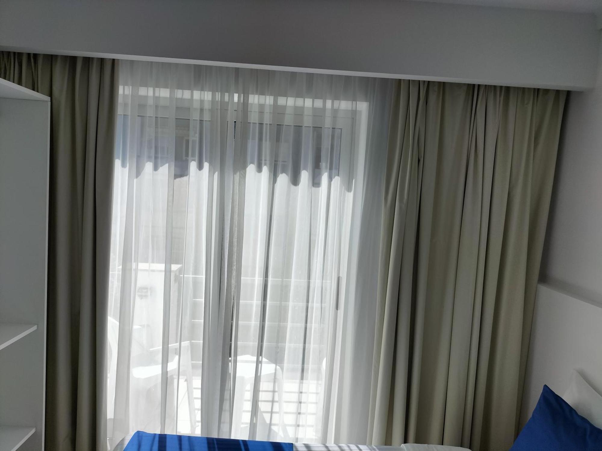 Guest house Residencial Tropicalia Al Barra