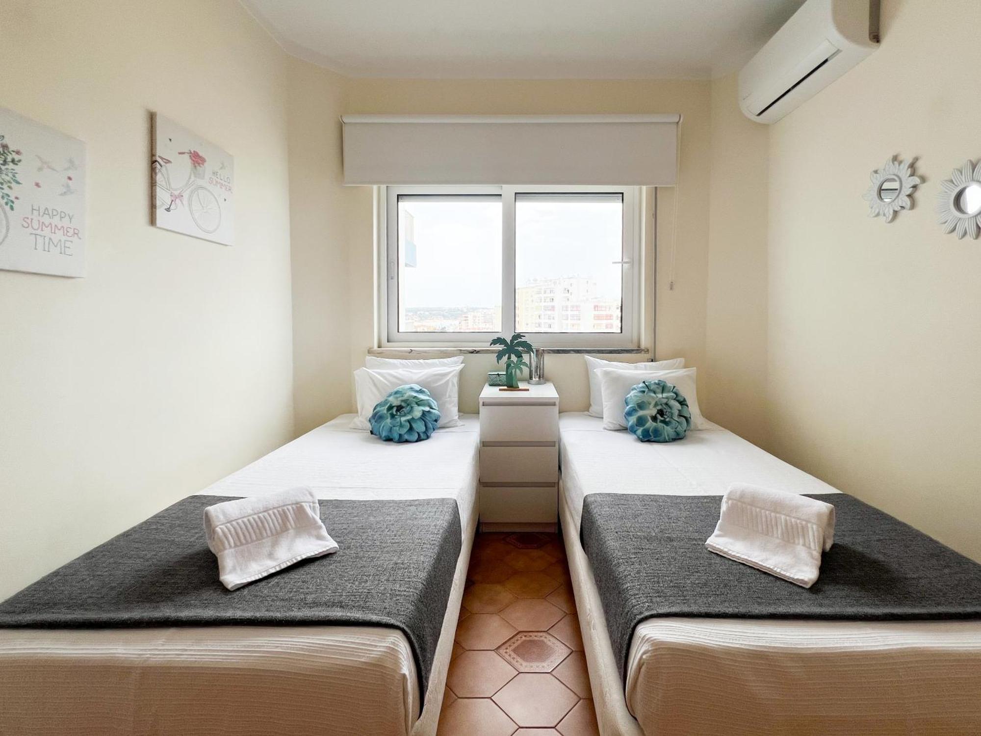 Penthouse T3 Com Terraco E Bbq Apartment *
