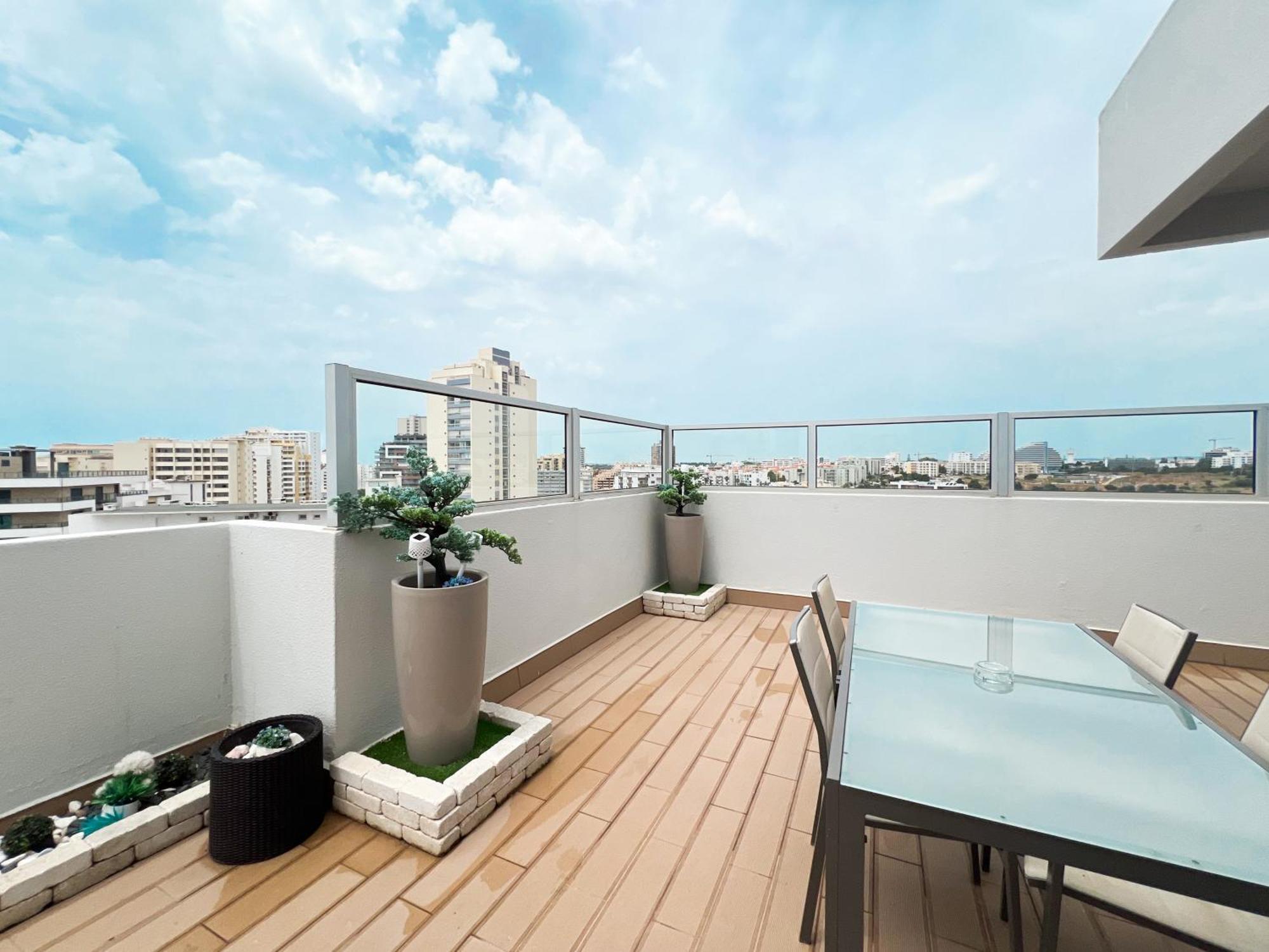 Penthouse T3 Com Terraco E Bbq *