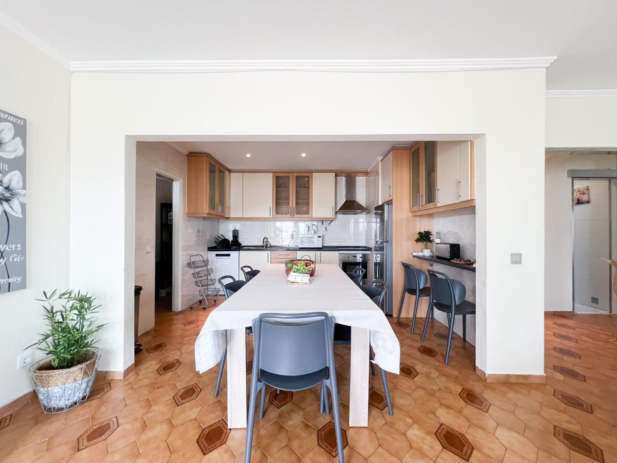 Penthouse T3 Com Terraco E Bbq Apartment *
