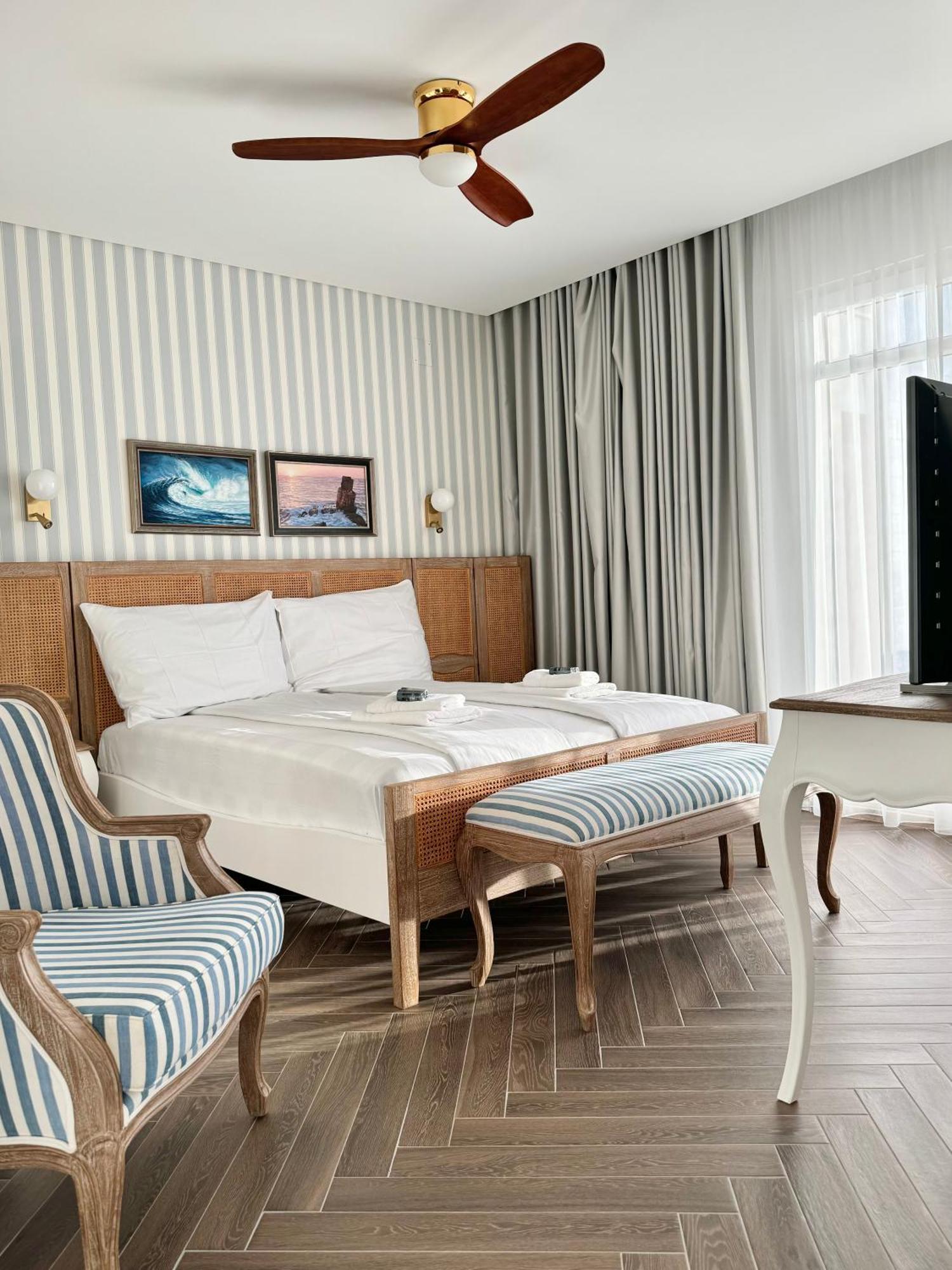 Ocean View Apartment *