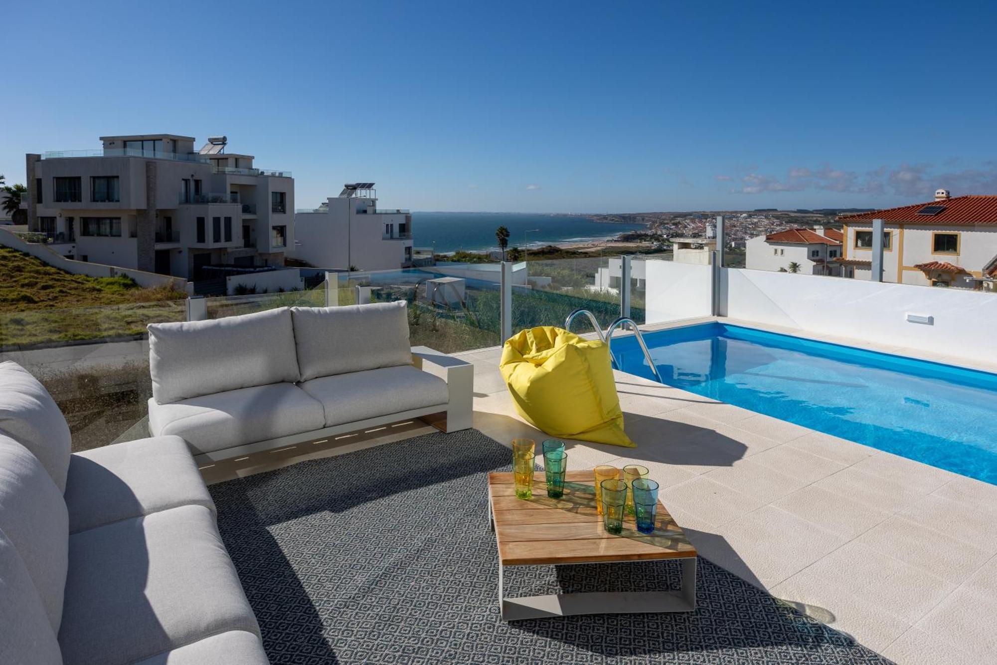 Silver Coast Villa *