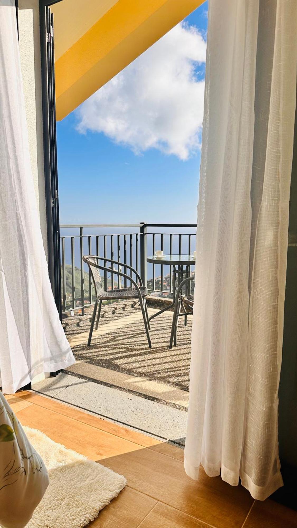 Boavista- 2 Bed House -cosy Panoramic -sea - Mountain View Apartment Campanario