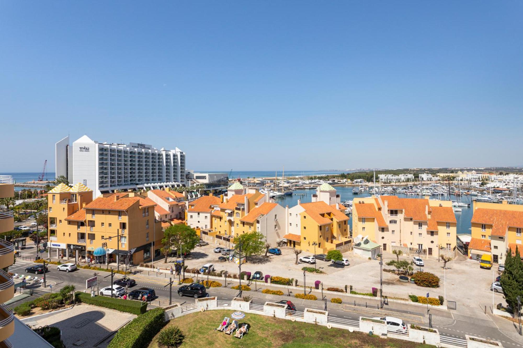 Mila - * Vilamoura