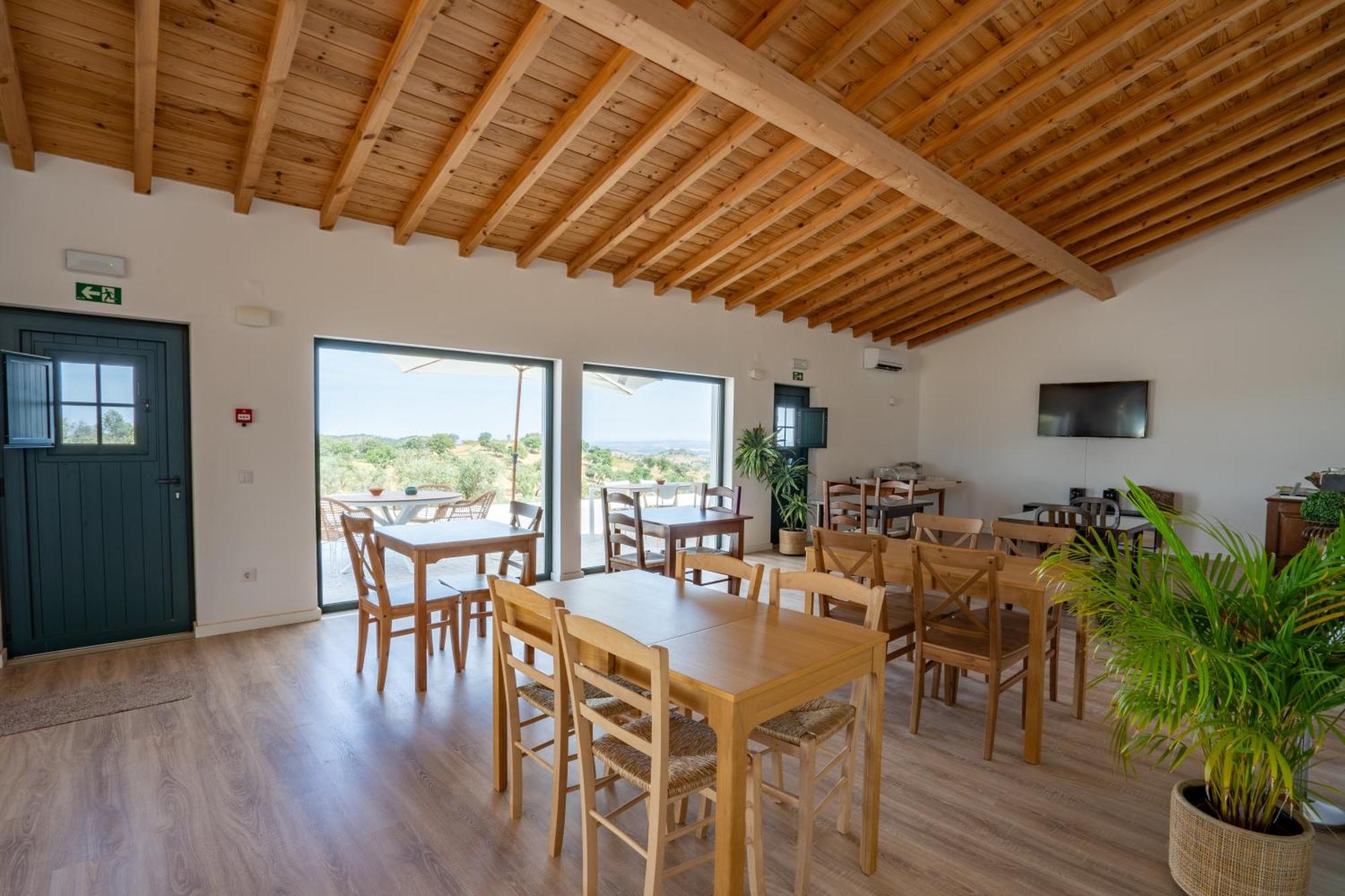 Herdade Vale De Cabras Vakantieboerderij Portel