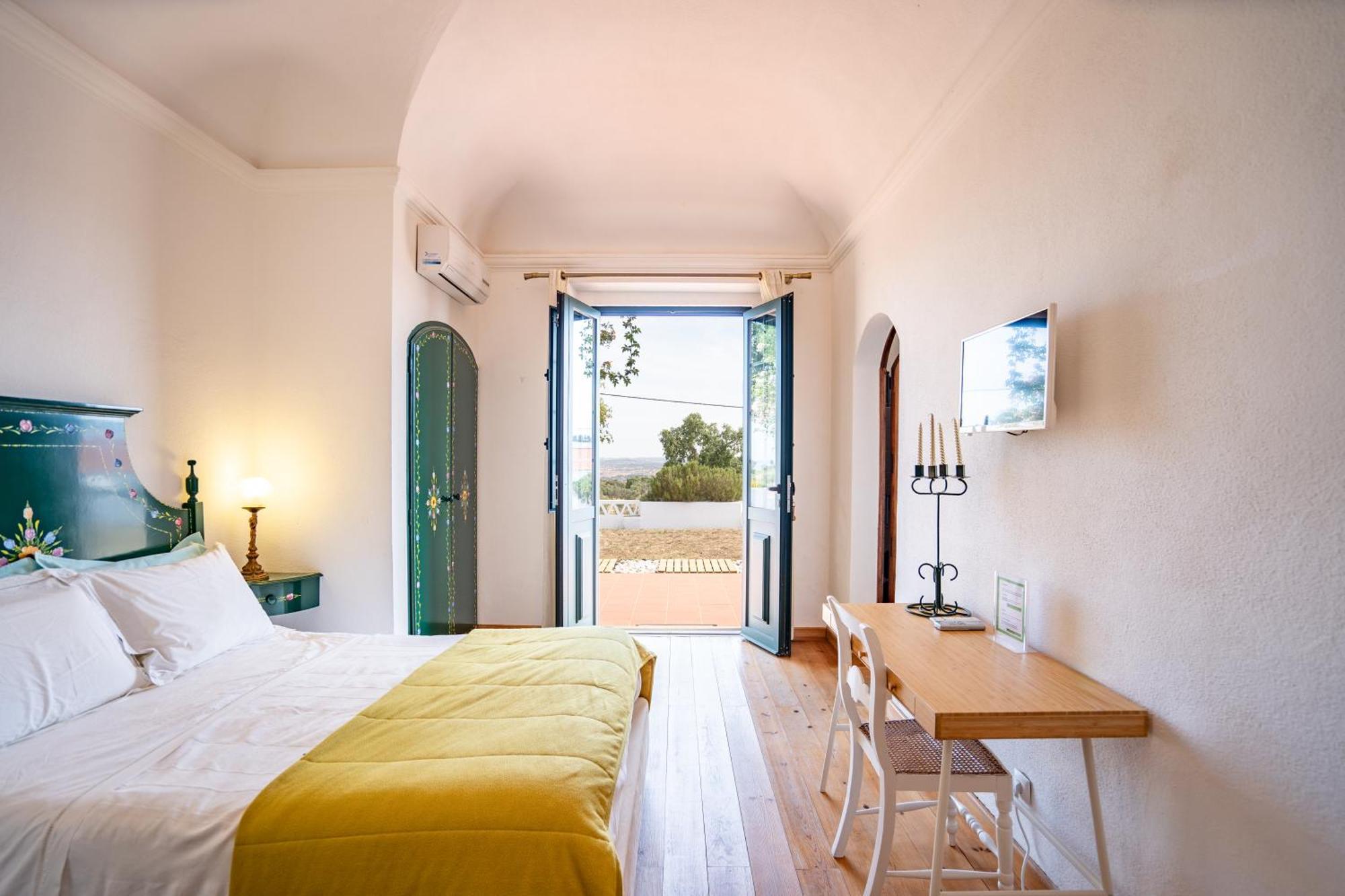 Herdade Vale De Cabras Vakantieboerderij *