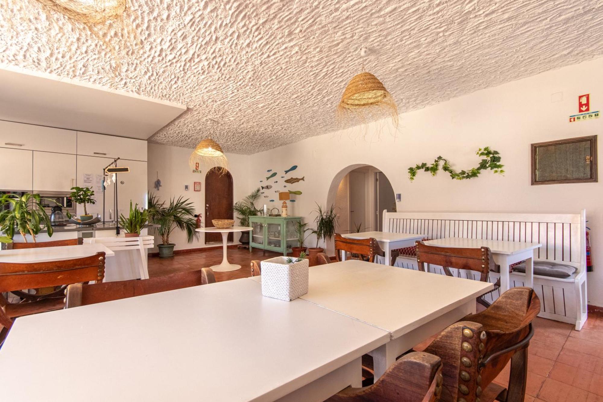 Principezinho Hostel *