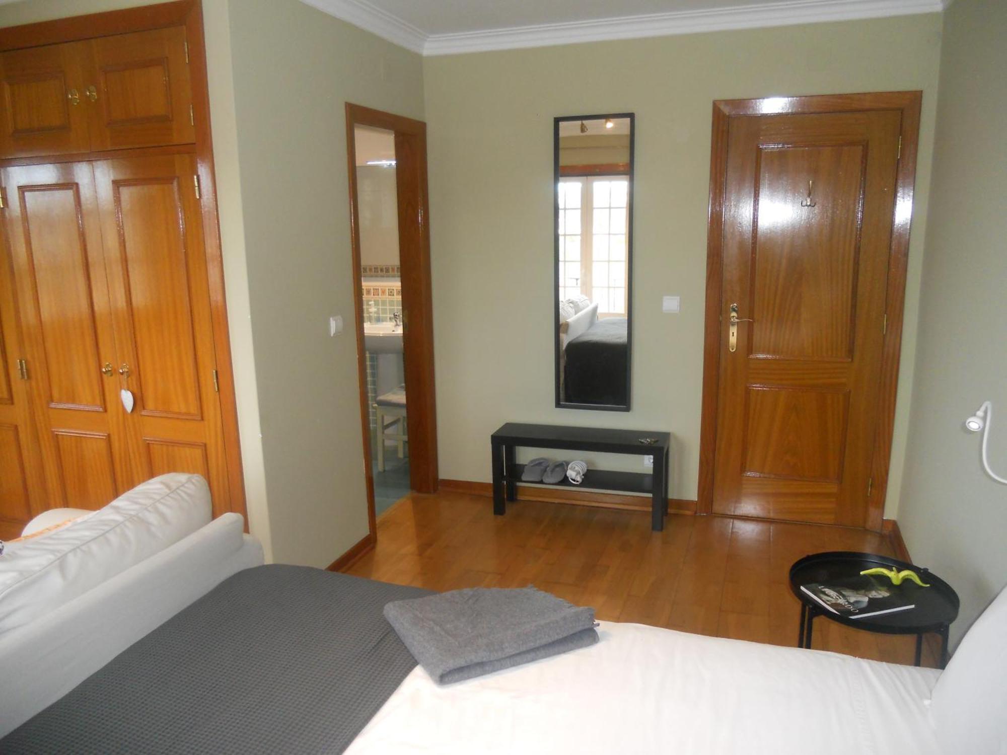Galo Preto - Bed & Breakfast