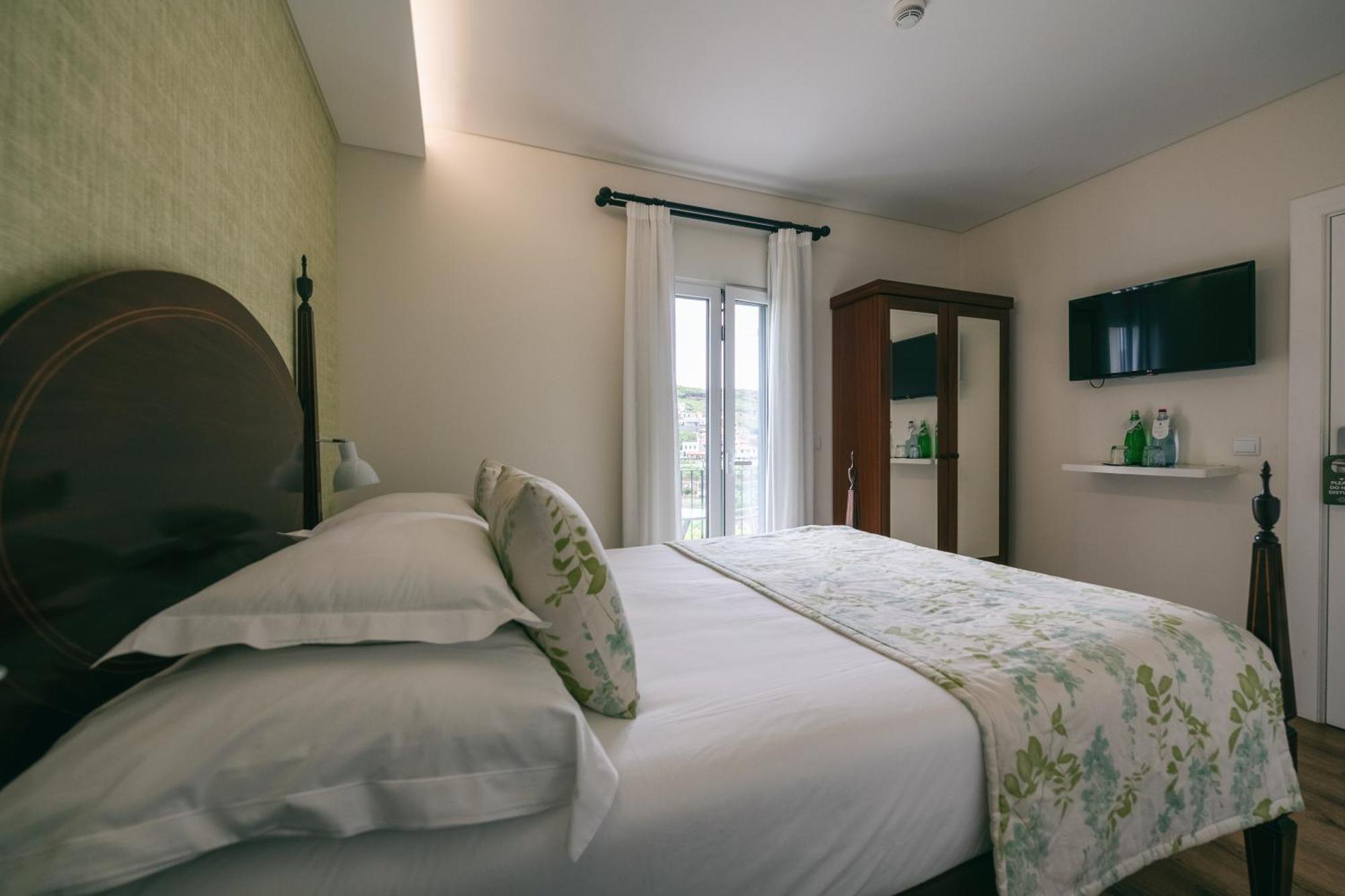 Quinta Da Saraiva Farm stay *