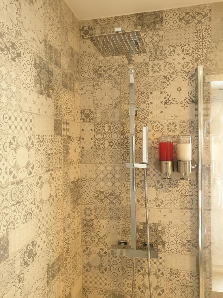 Altavista Penthouse T2 *