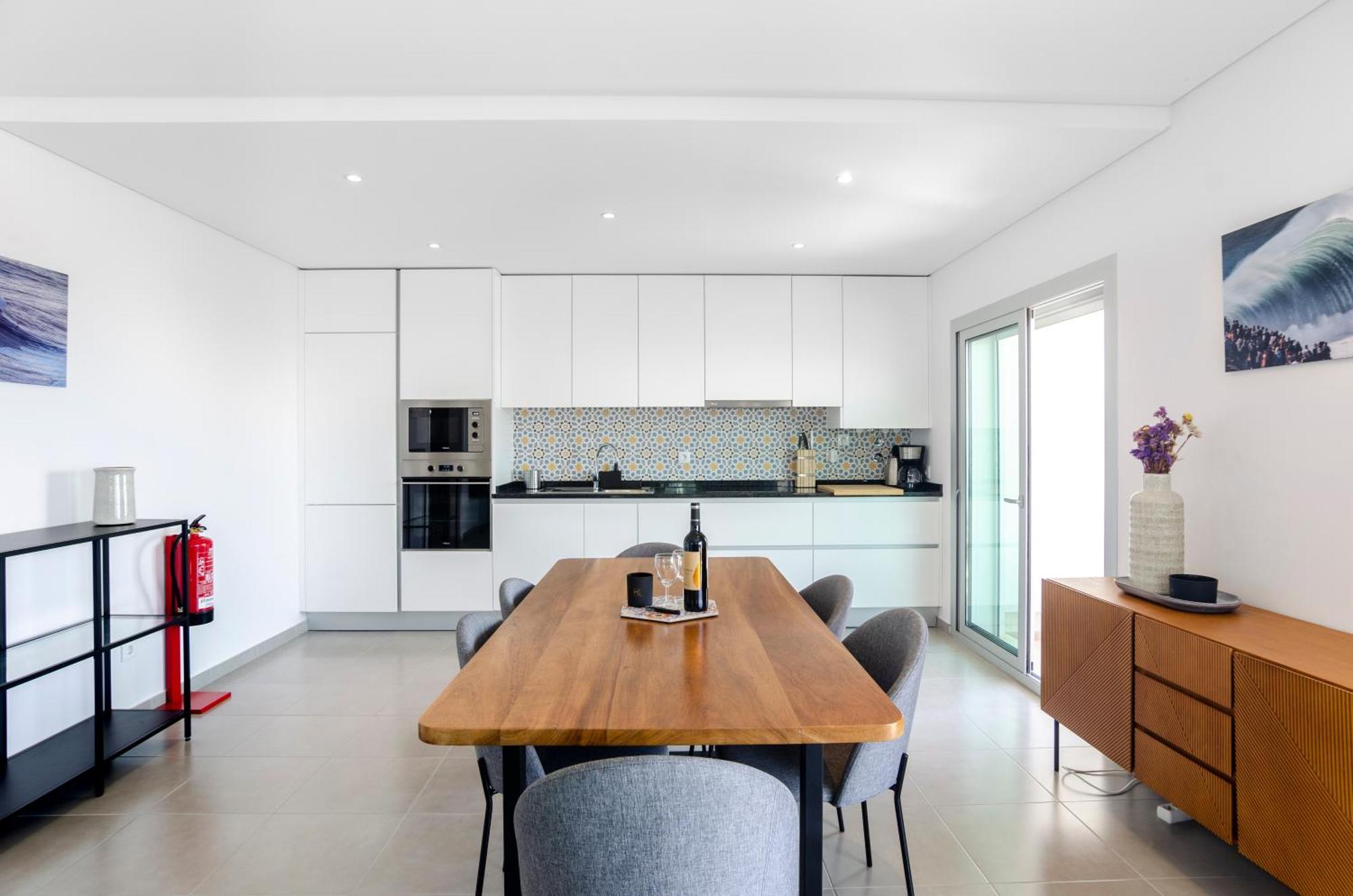 Panoramic Views - Terrace, Sea Views & Pool *