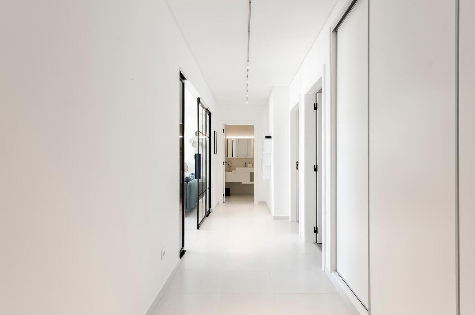 Panoramic Views - Terrace, Sea Views & Pool Apartment