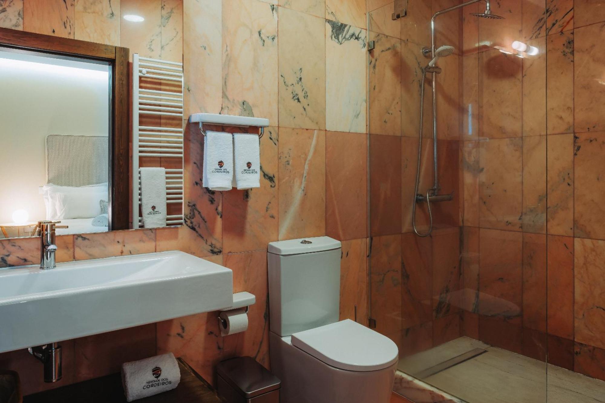 Herdade Dos Cordeiros Bed & Breakfast *