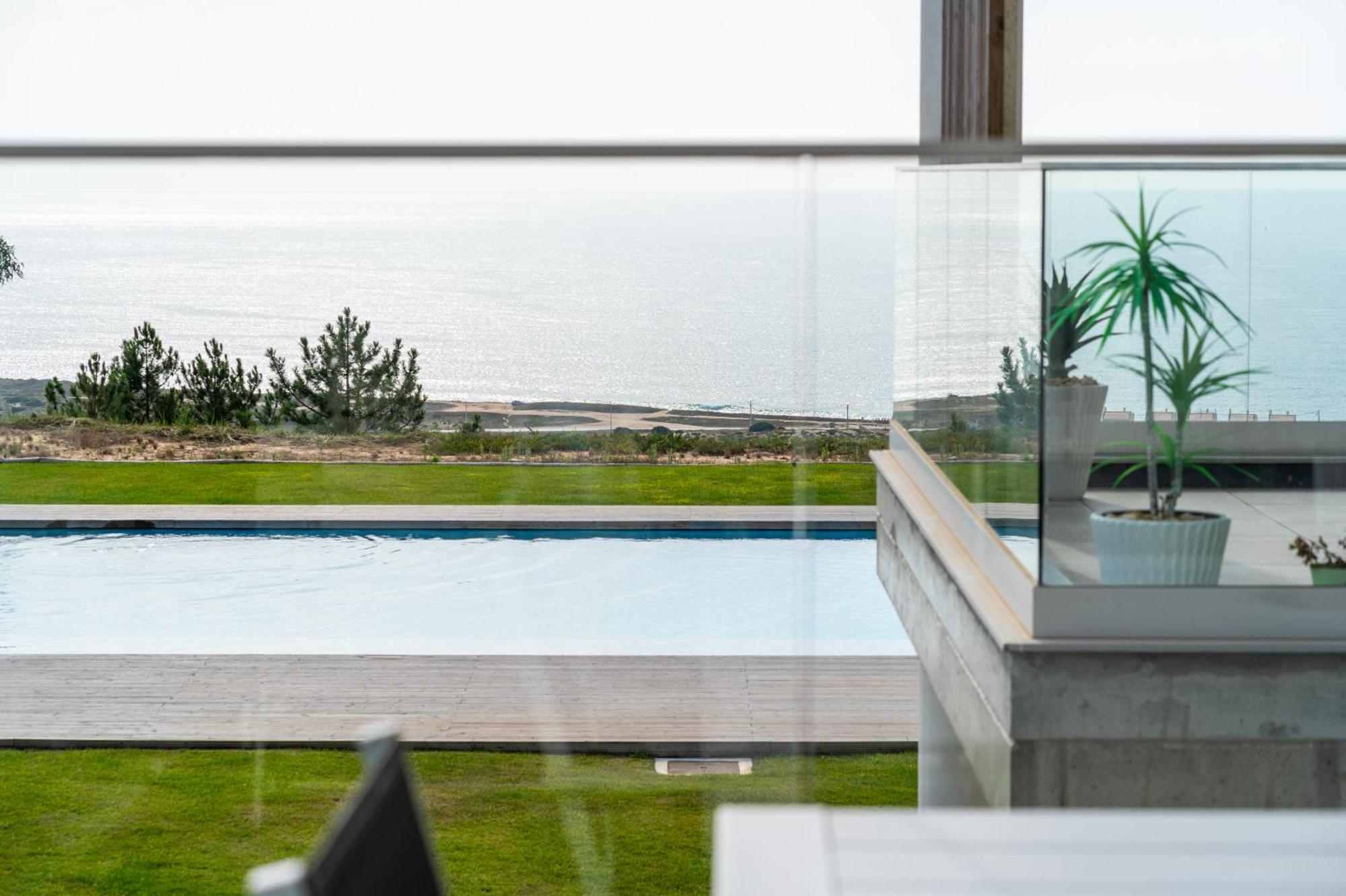 Mar A Vista - With Pool, Gym And Sea Views *