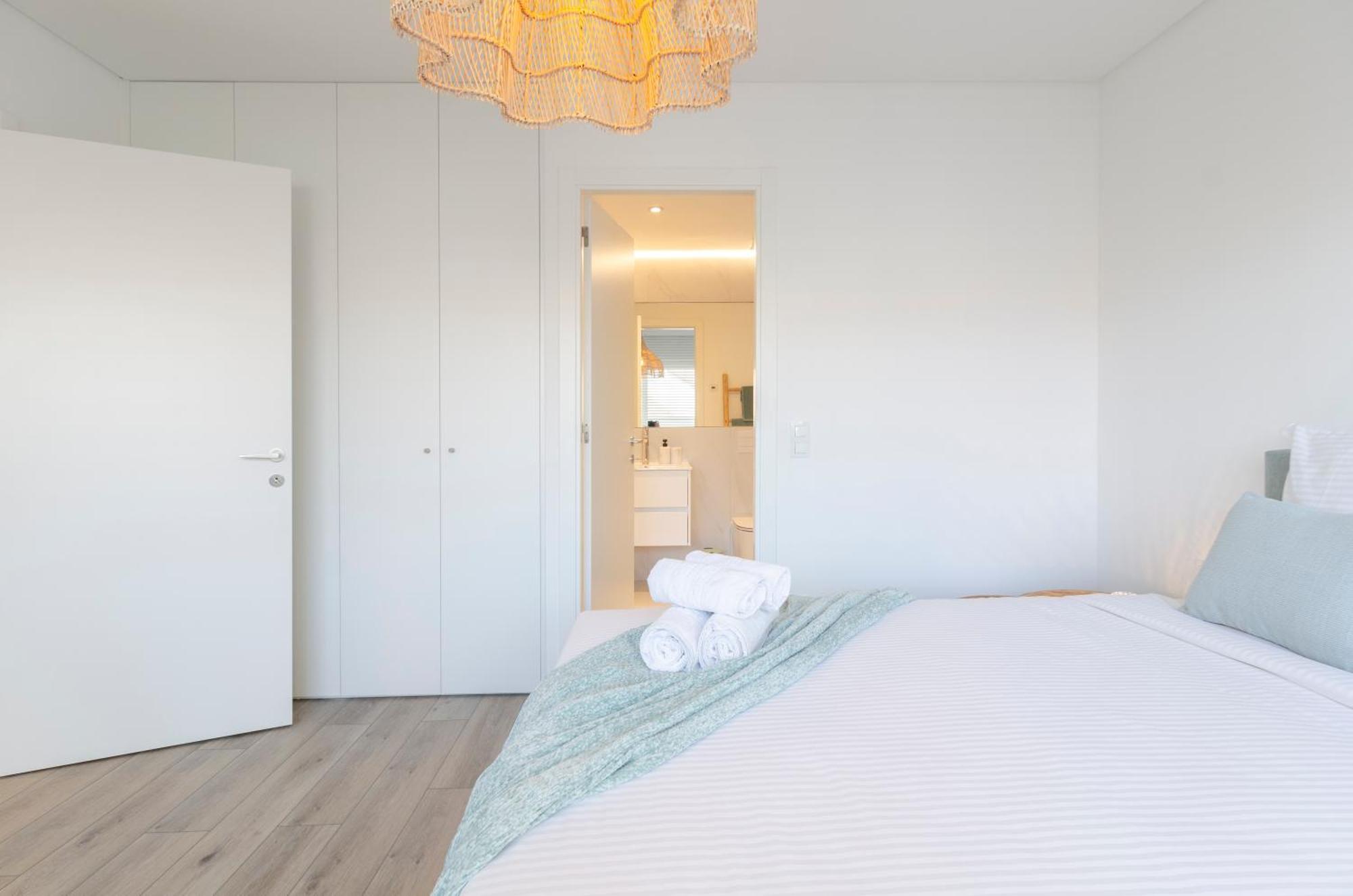 Mar A Vista - With Pool, Gym And Sea Views Apartamento *