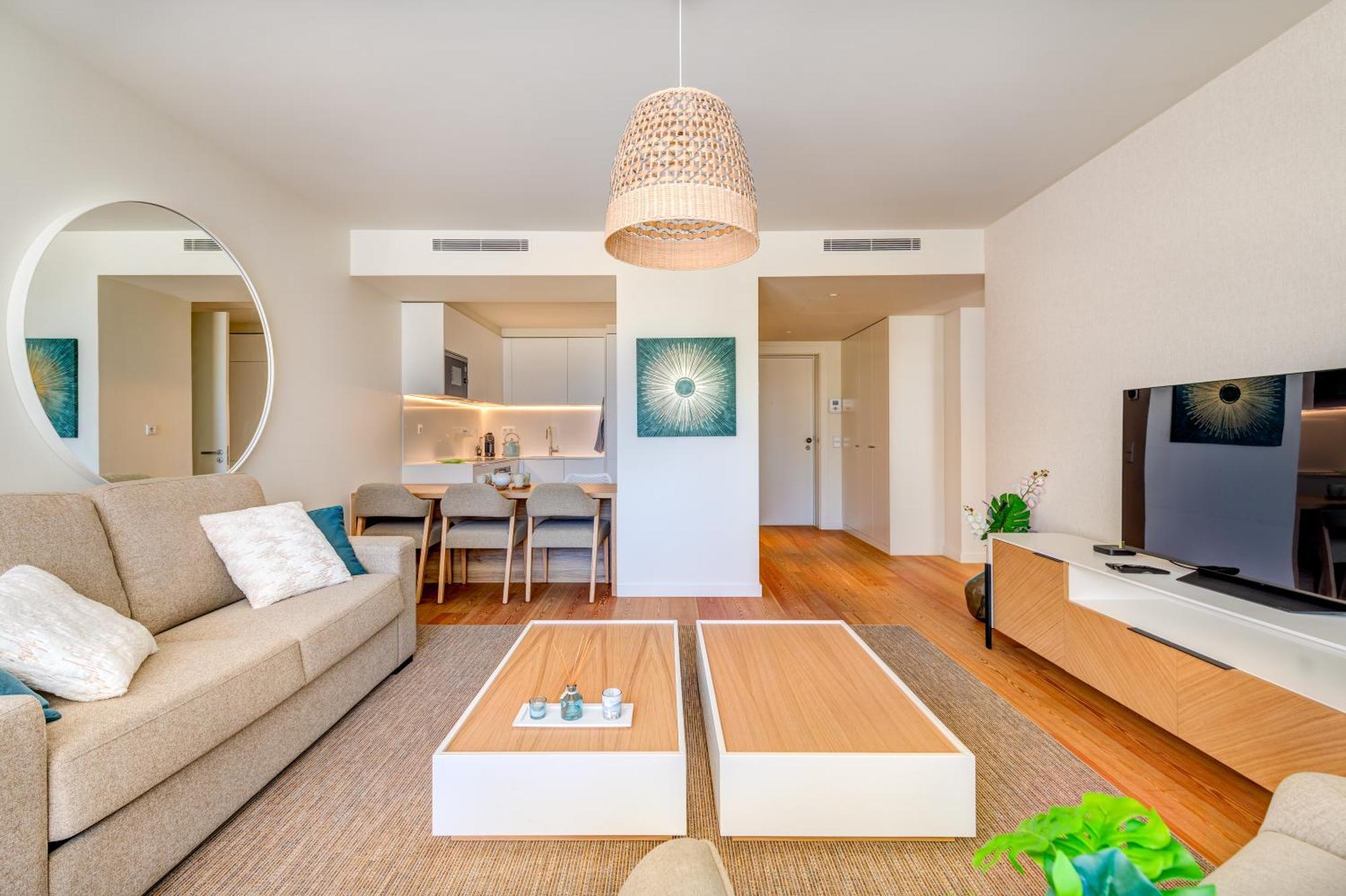 In The Beautiful Bayline Building - - Pool - Gym - - Pargo By Bedzy Apartment Armacao de Pera