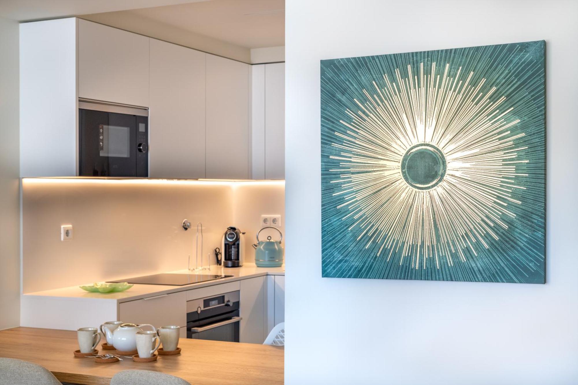 Apartment In The Beautiful Bayline Building - - Pool - Gym - - Pargo By Bedzy