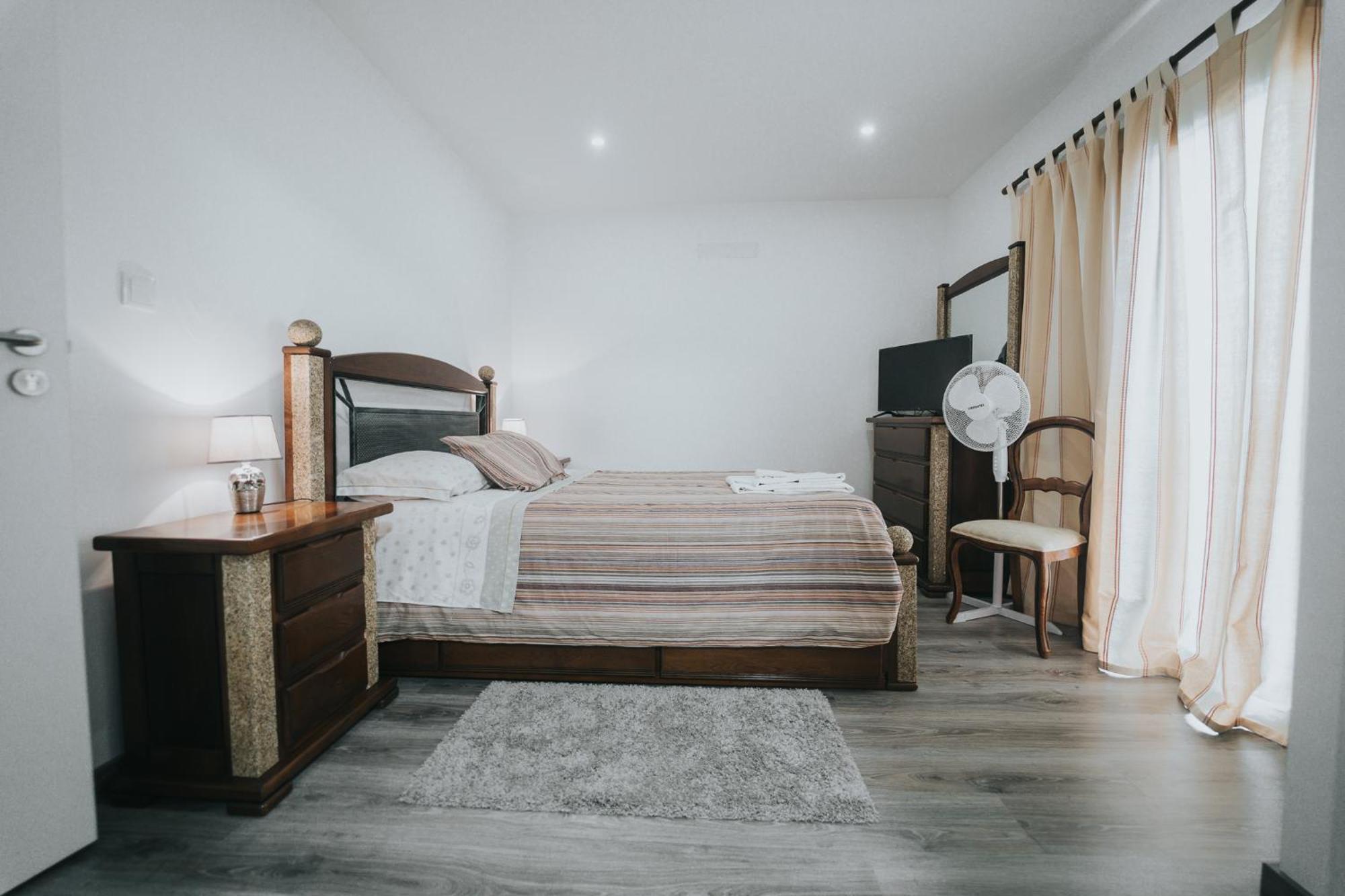 Casa Do Olival - Andar Moradia T2 Homestay Sao Joao da Pesqueira