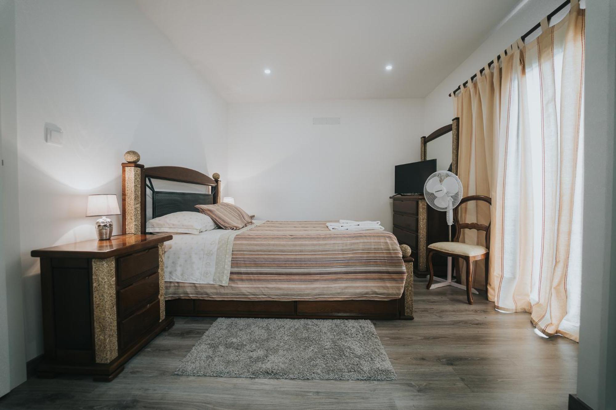 Casa Do Olival - Andar Moradia T2 Homestay
