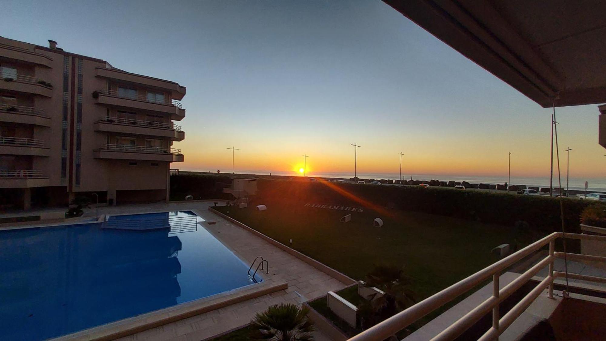 Pool And Sea View 50 M Sea Apartment *