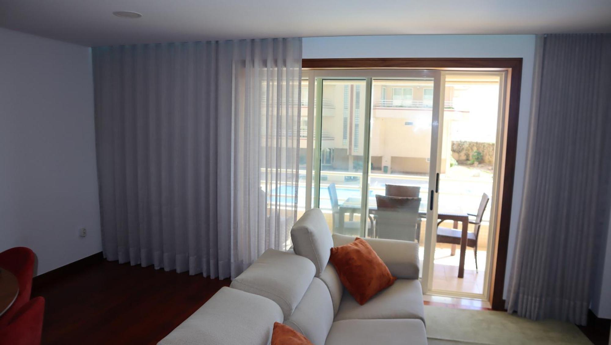 Apartment Pool And Sea View 50 M Sea Furadouro