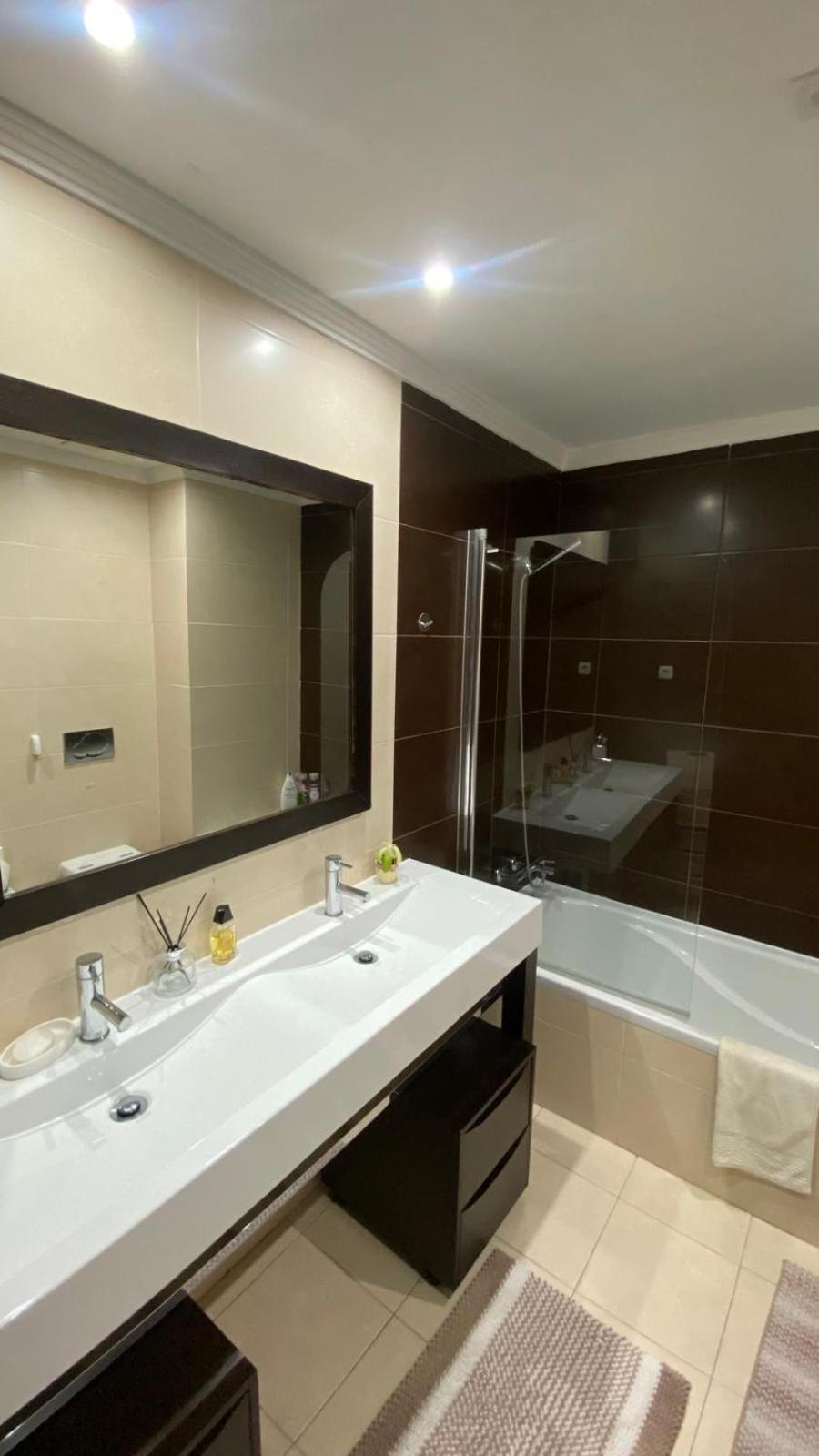 In Close To Airport Homestay