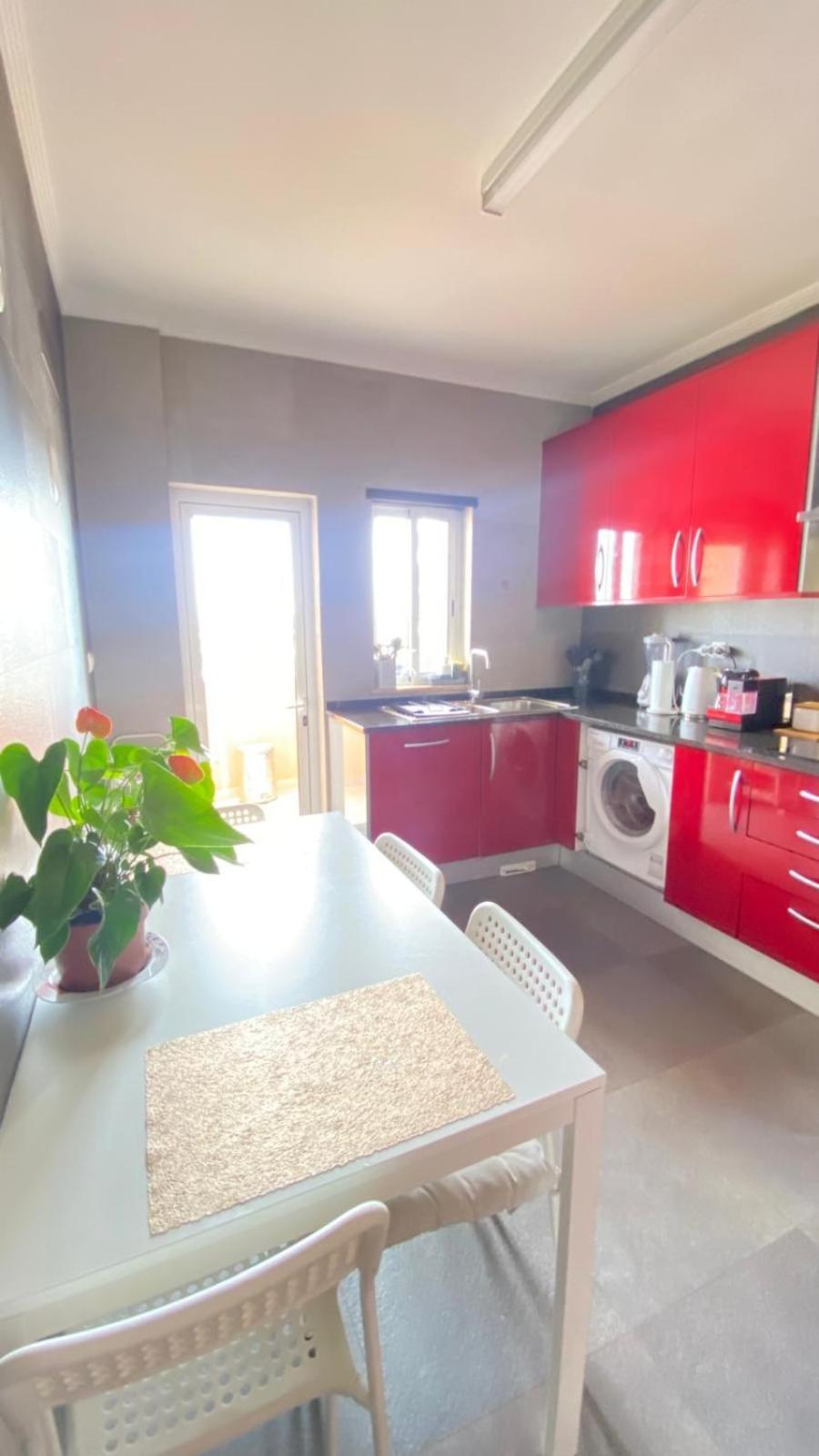In Close To Airport Homestay