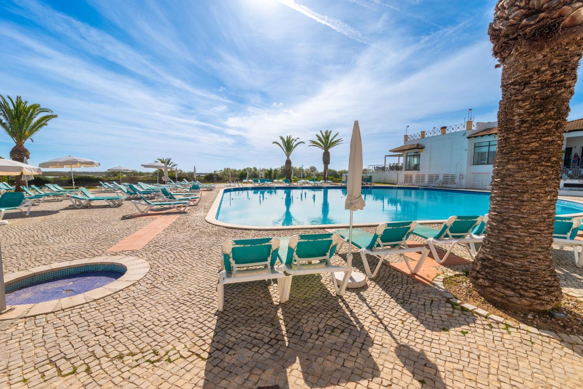 Golden Seaside - Acesso E Piscina Incluido *