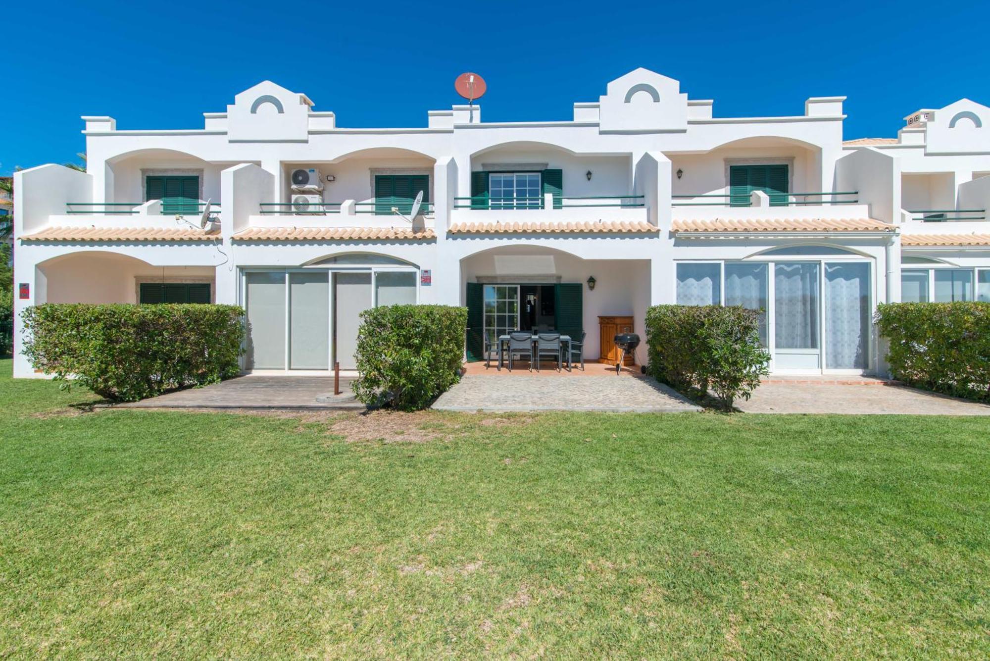 Golden Seaside - Acesso E Piscina Incluido Holiday home *