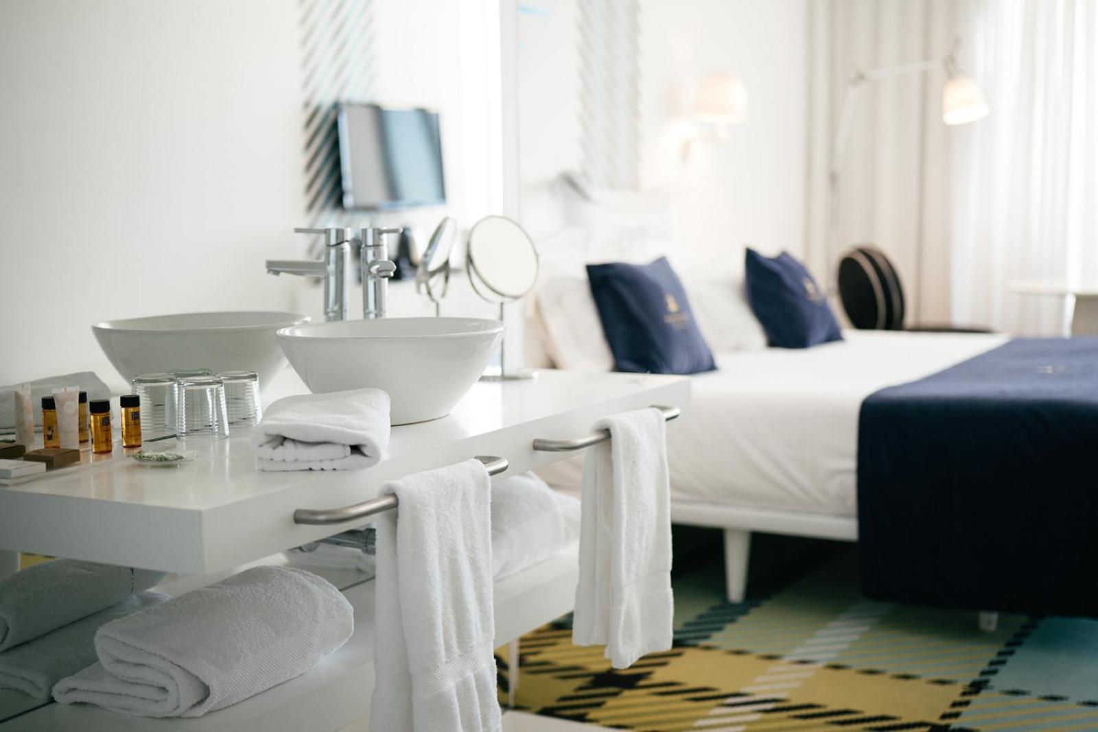 Hotel Macarico Beach 4*