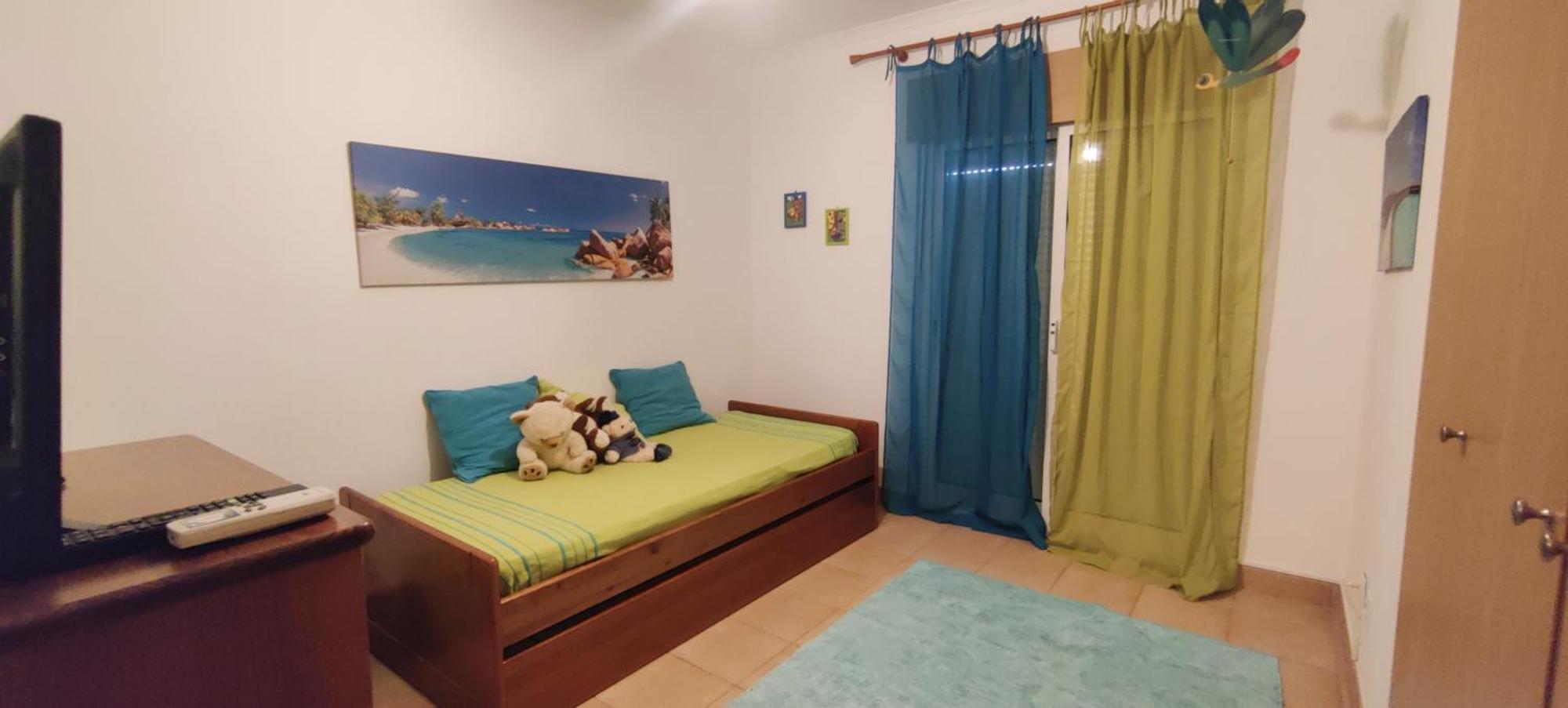 Apartamento Quinta Gomeira by Amandio Batista