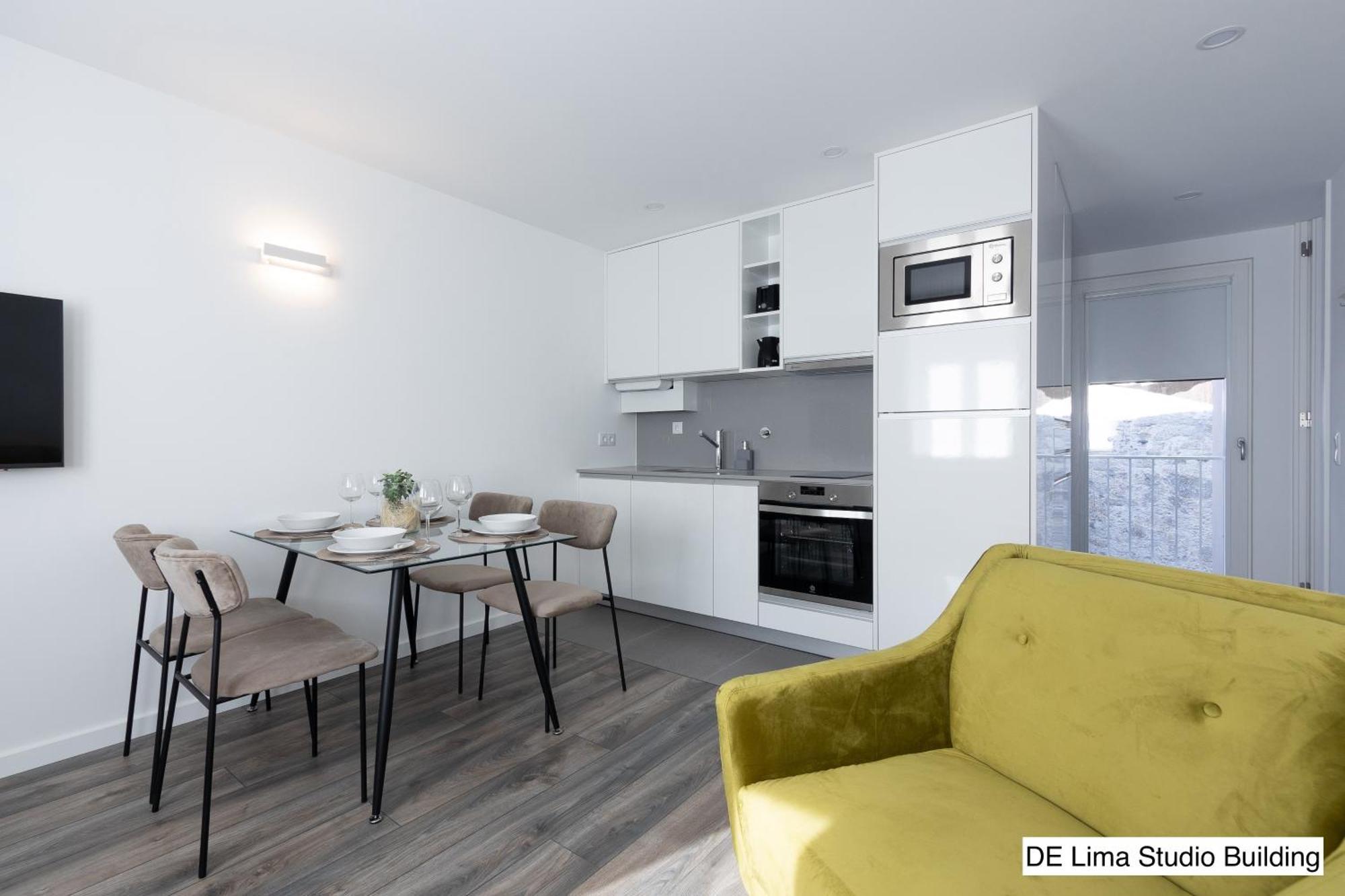 Dona Emilia Guest House & Studio Apartment Building 3* Viana do Castelo