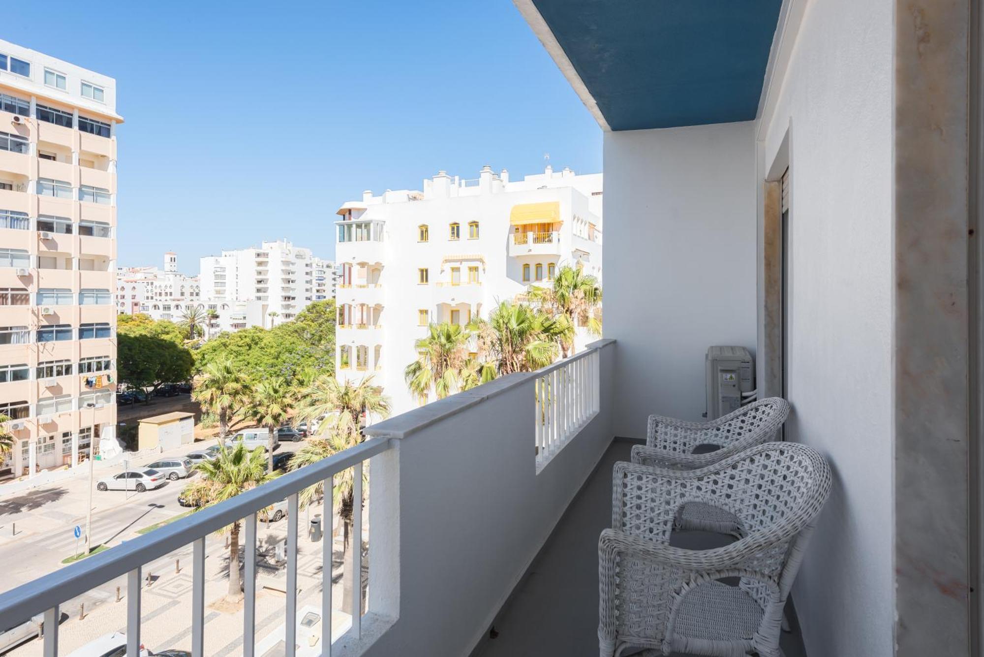 Apartment Maresia - Front - Quarteira