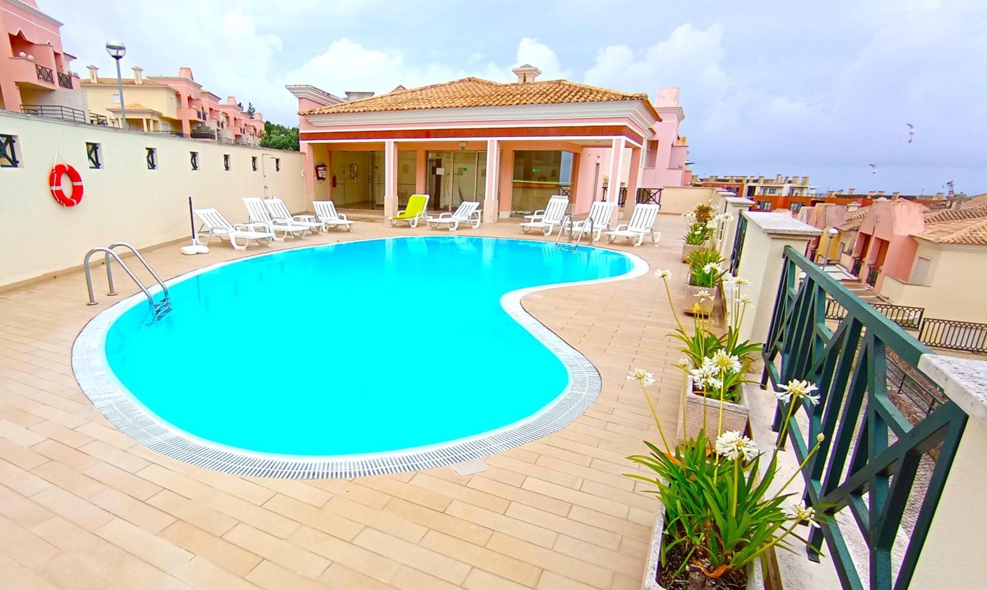 Holiday home Oceanview Duplex Shared Pool & *