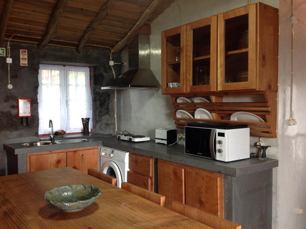 Aldeia Dos Caldeiroes Villa *