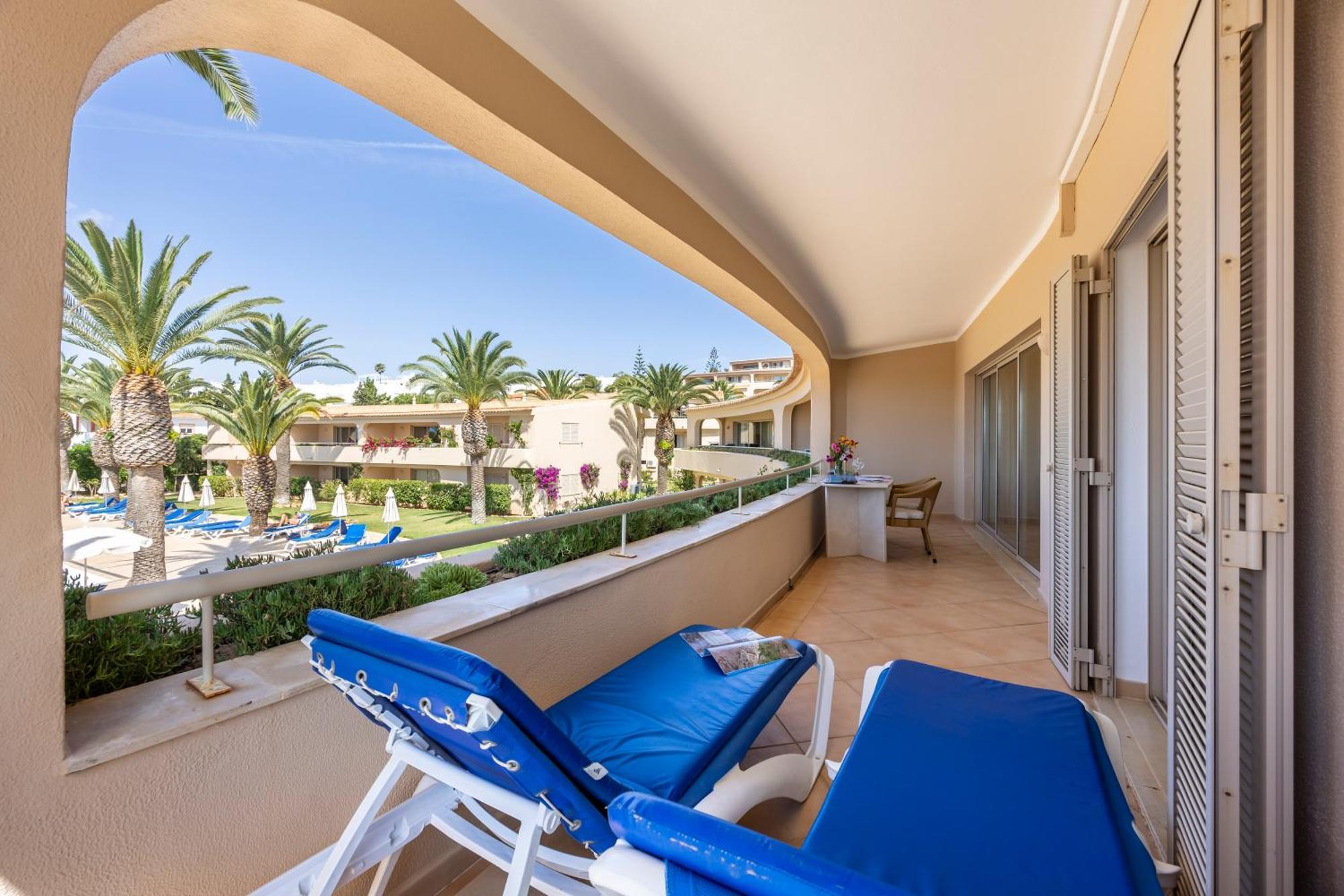 Vila Palmeira Beach Resort
