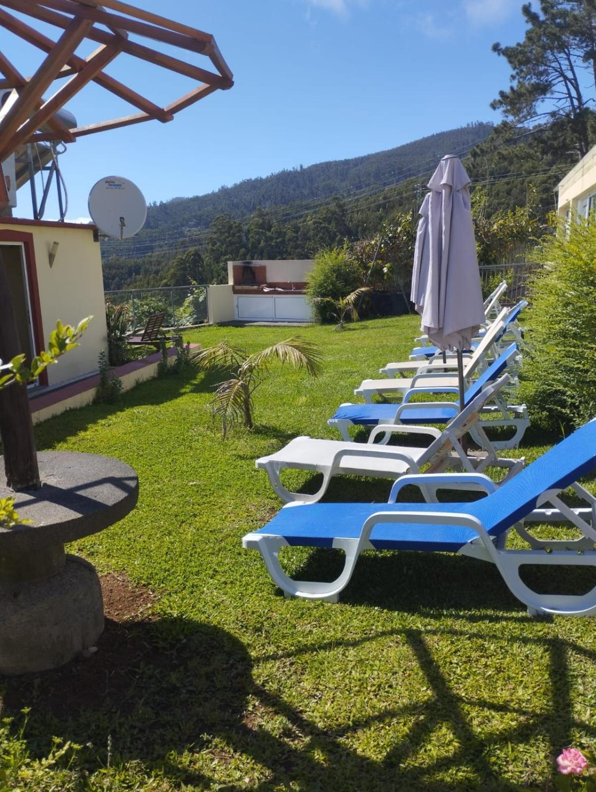 Casa Da Relva Com Piscina Aquecida Interna *