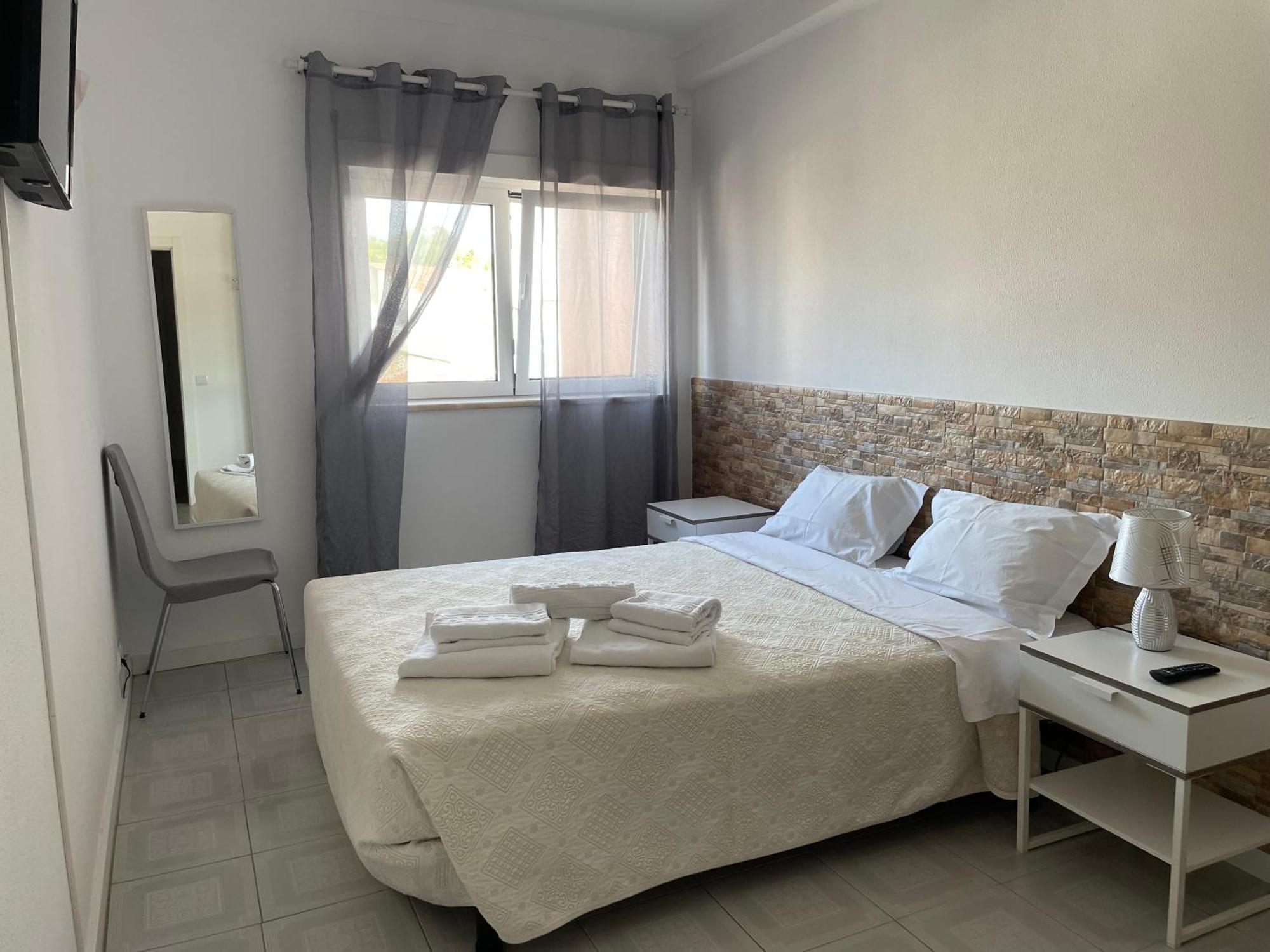 Stella Di Mare - Local Guest house