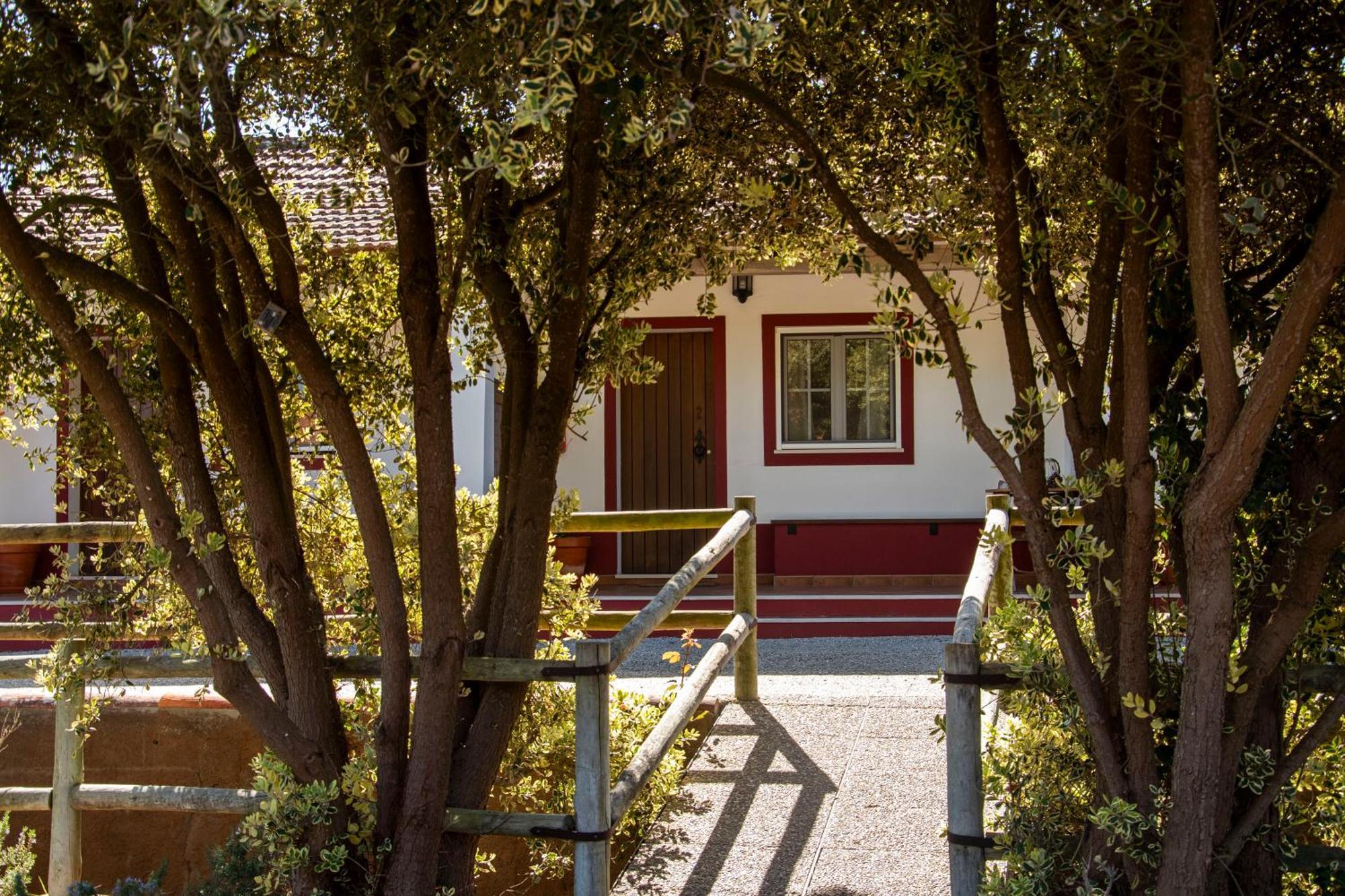 Herdade Barradas Da Serra Agroturismo *